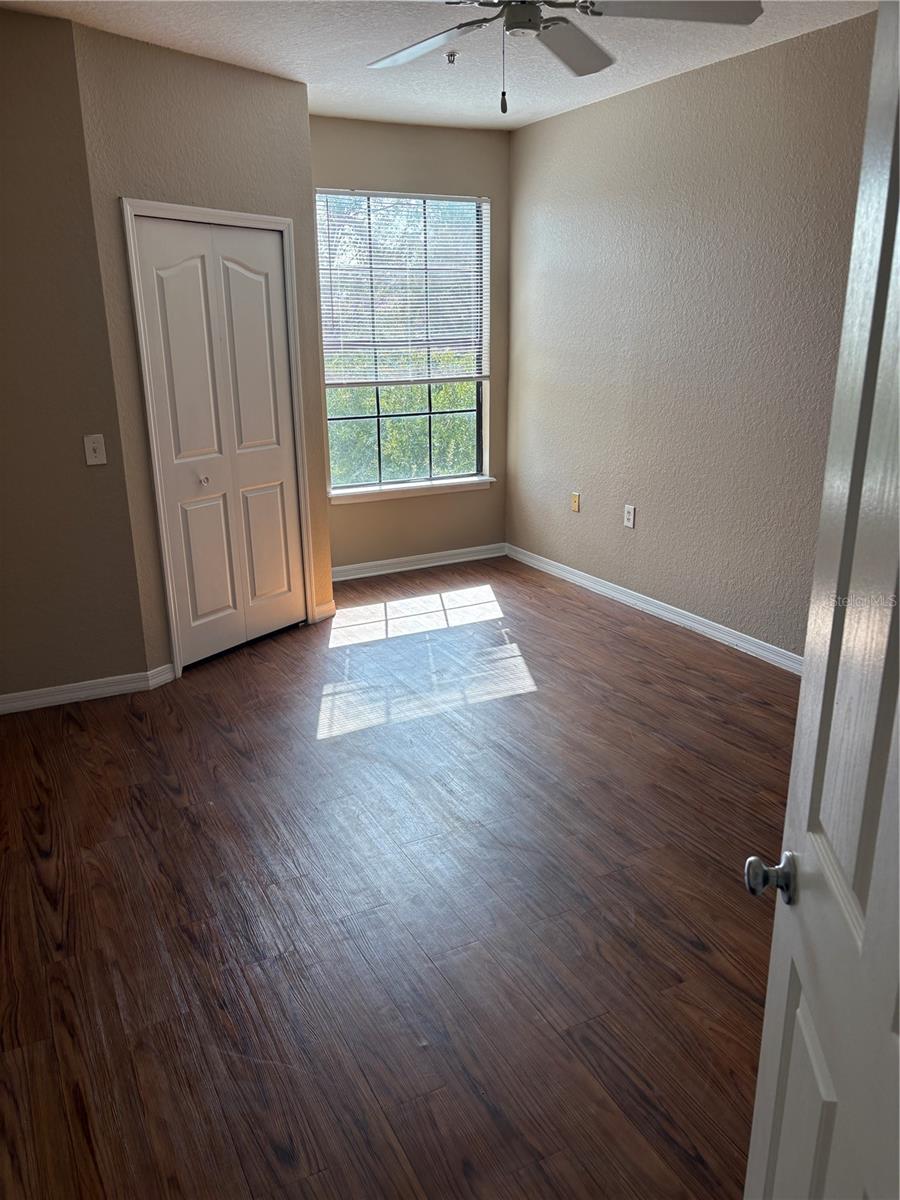 Image 9 of 17 For 6177 Metrowest Boulevard 307