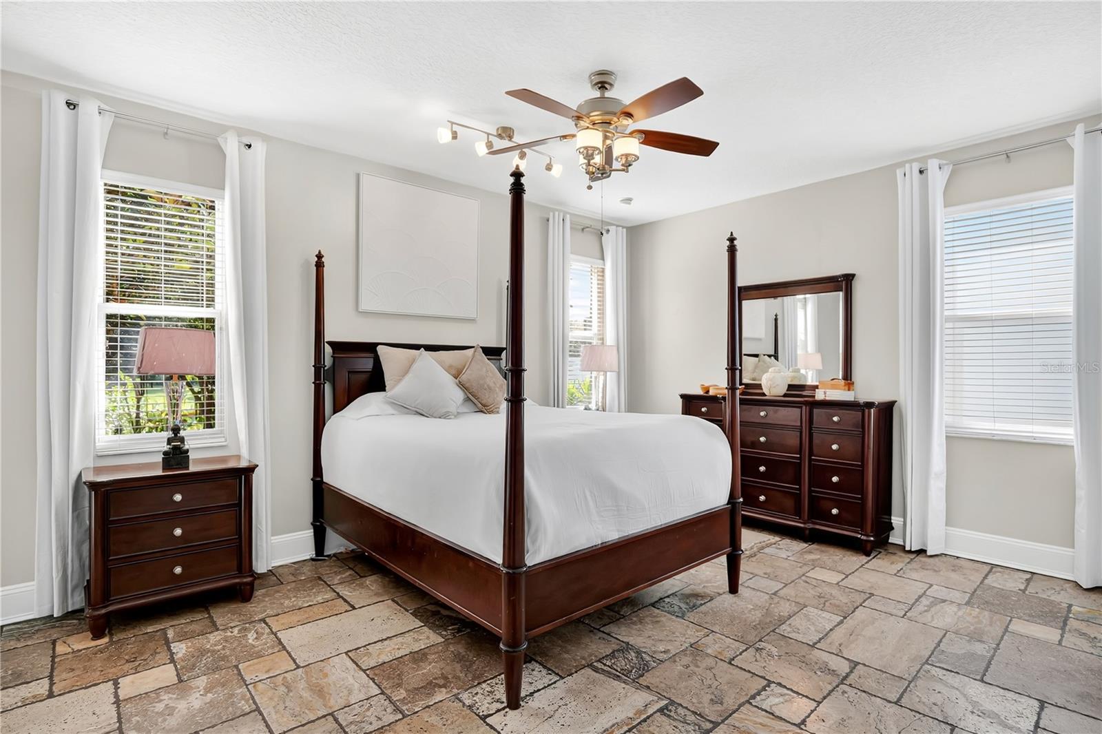 Image 20 of 37 For 5164 Filmore Place