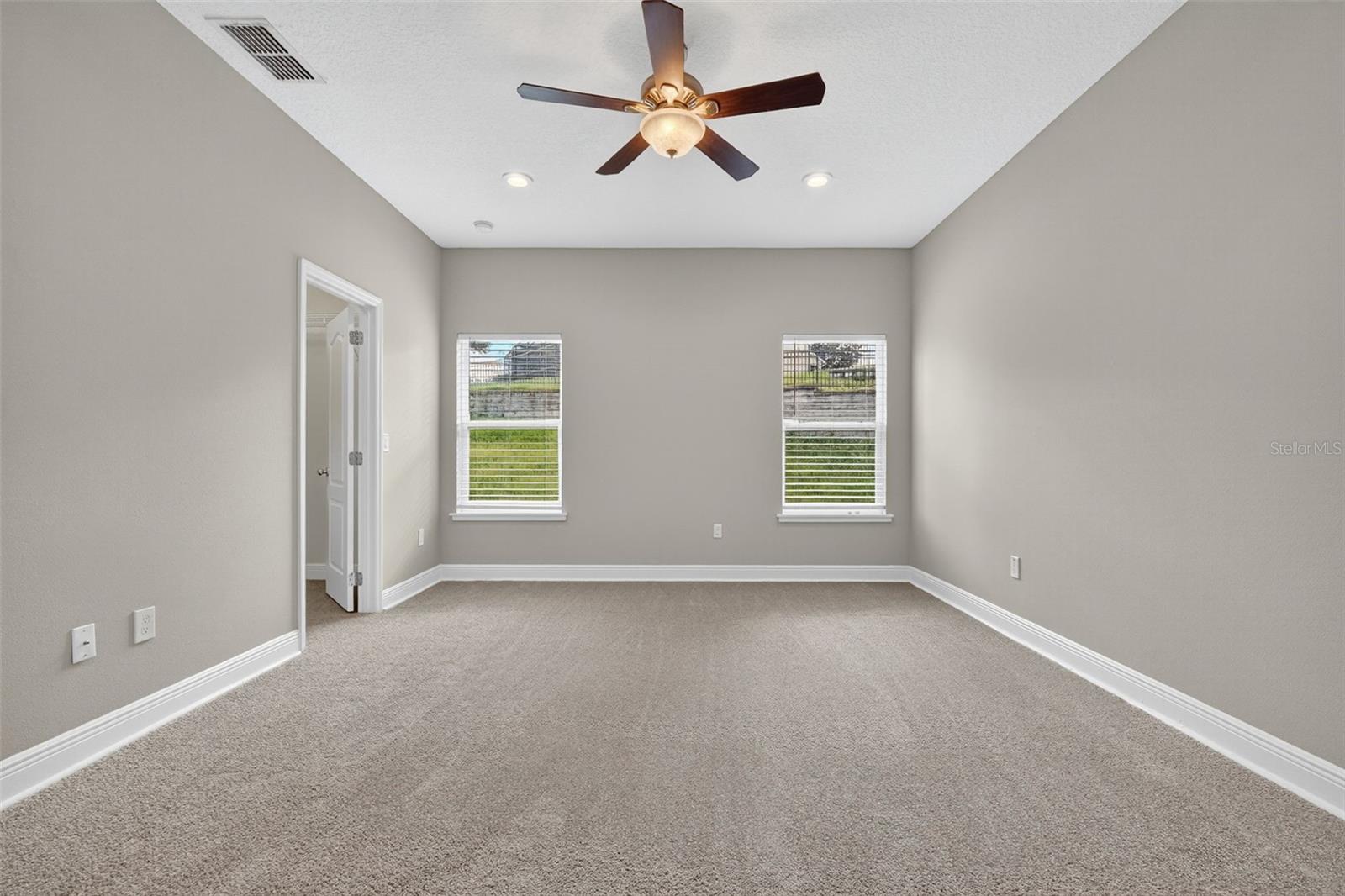 Image 28 of 88 For 280 Wallrock Court