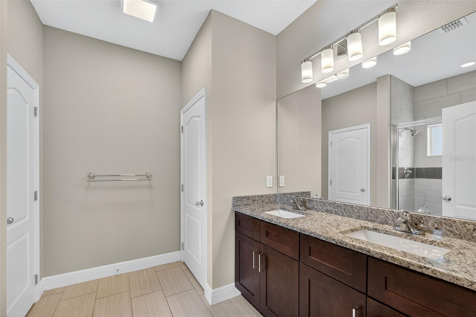 Image 33 of 88 For 280 Wallrock Court