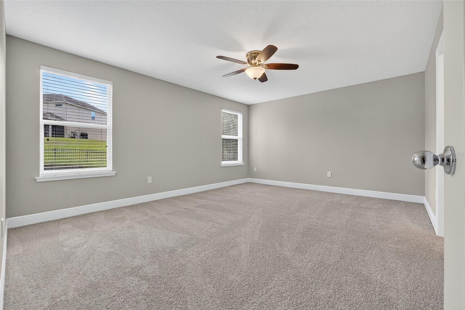 Image 44 of 88 For 280 Wallrock Court