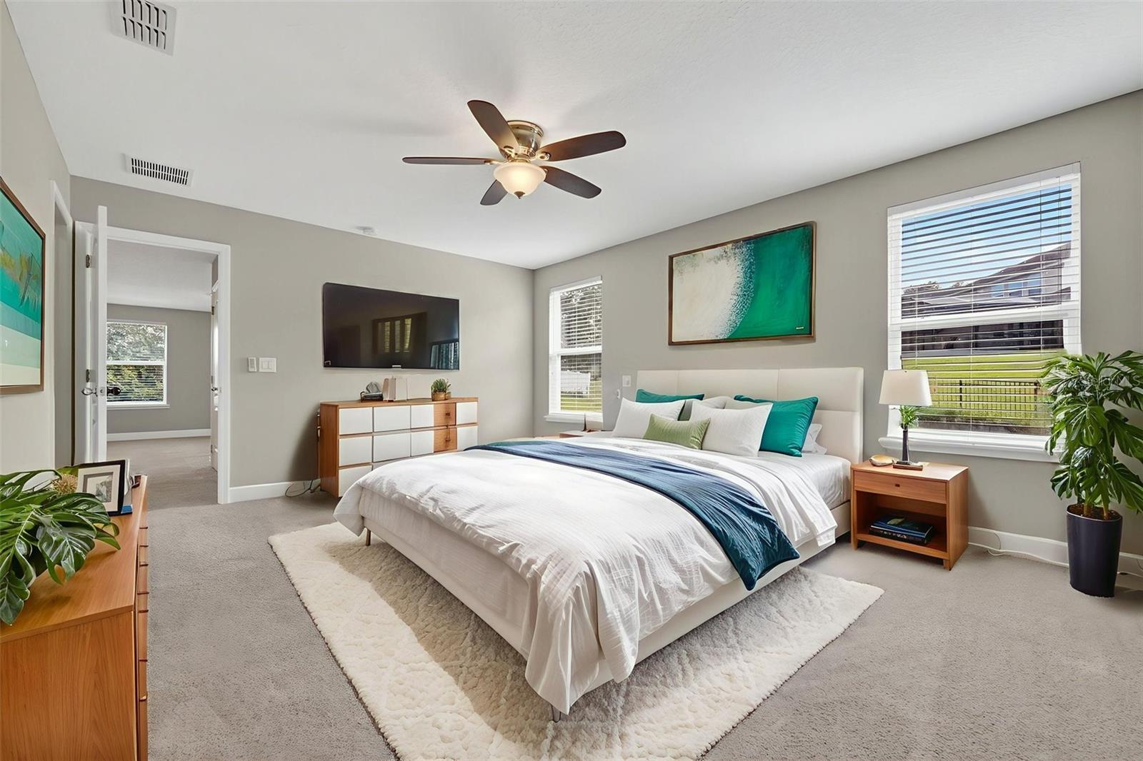 Image 46 of 88 For 280 Wallrock Court