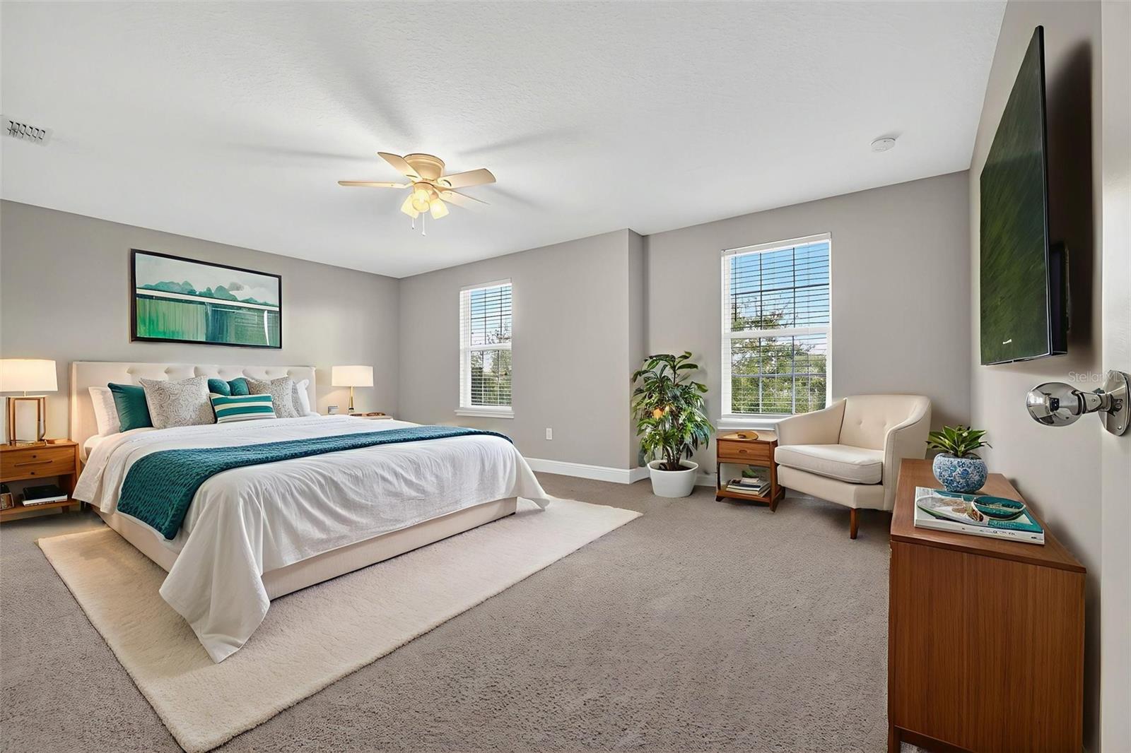 Image 52 of 88 For 280 Wallrock Court