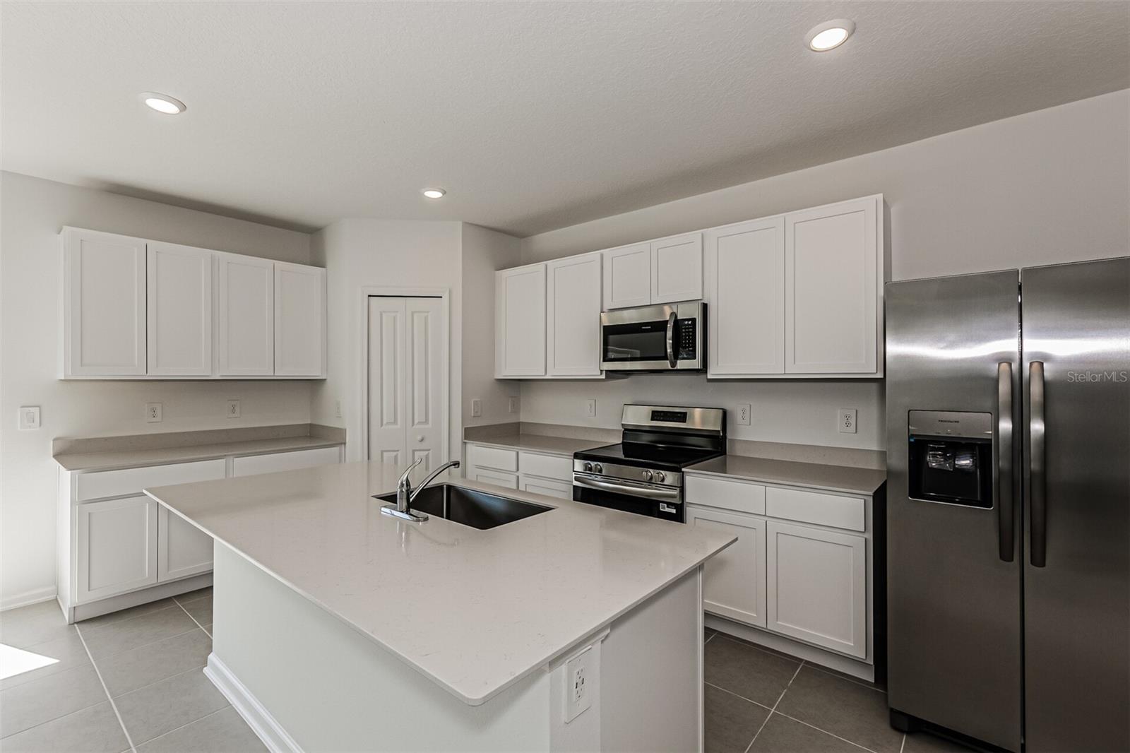 Image 3 of 16 For 3558 Kimbrough