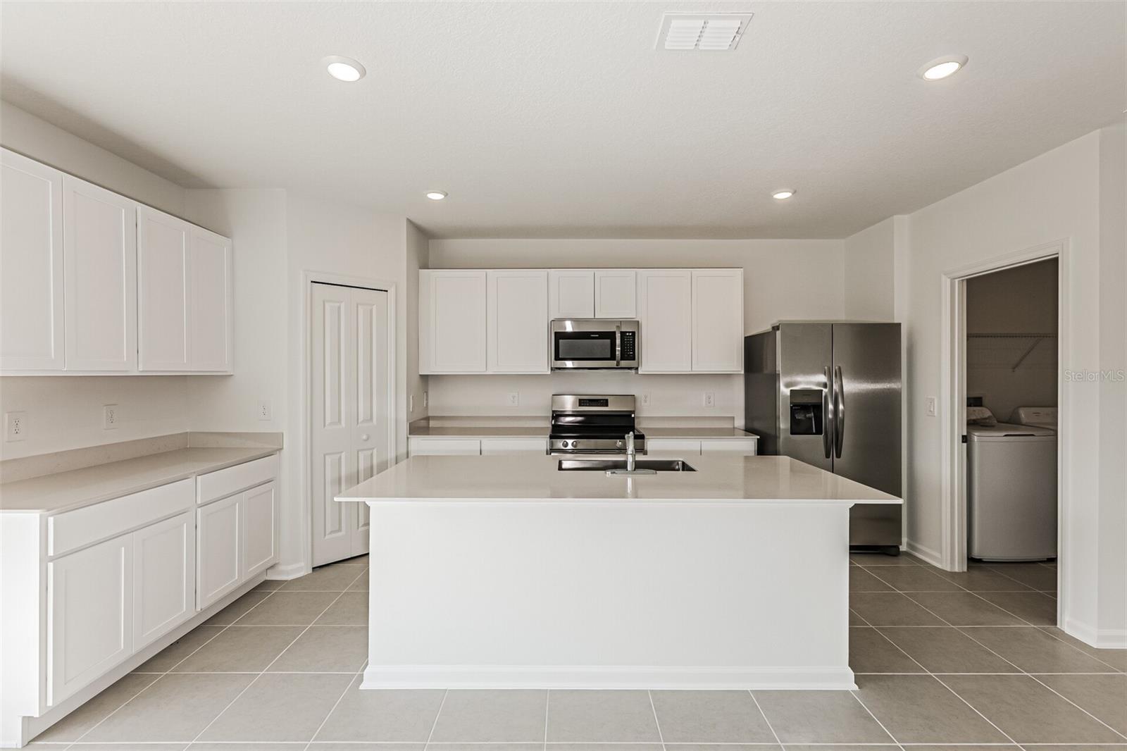 Image 4 of 16 For 3558 Kimbrough