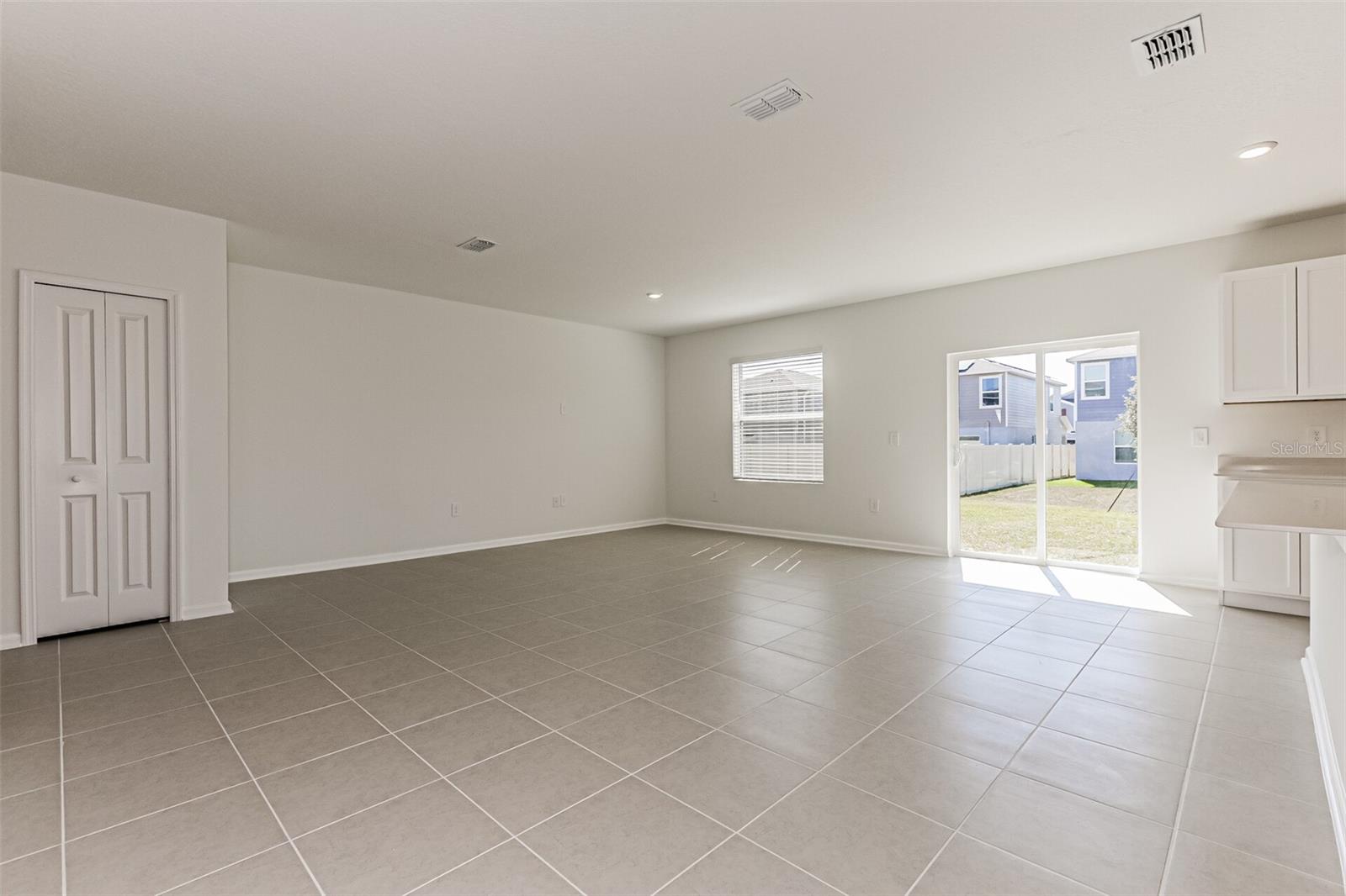 Image 9 of 16 For 3558 Kimbrough