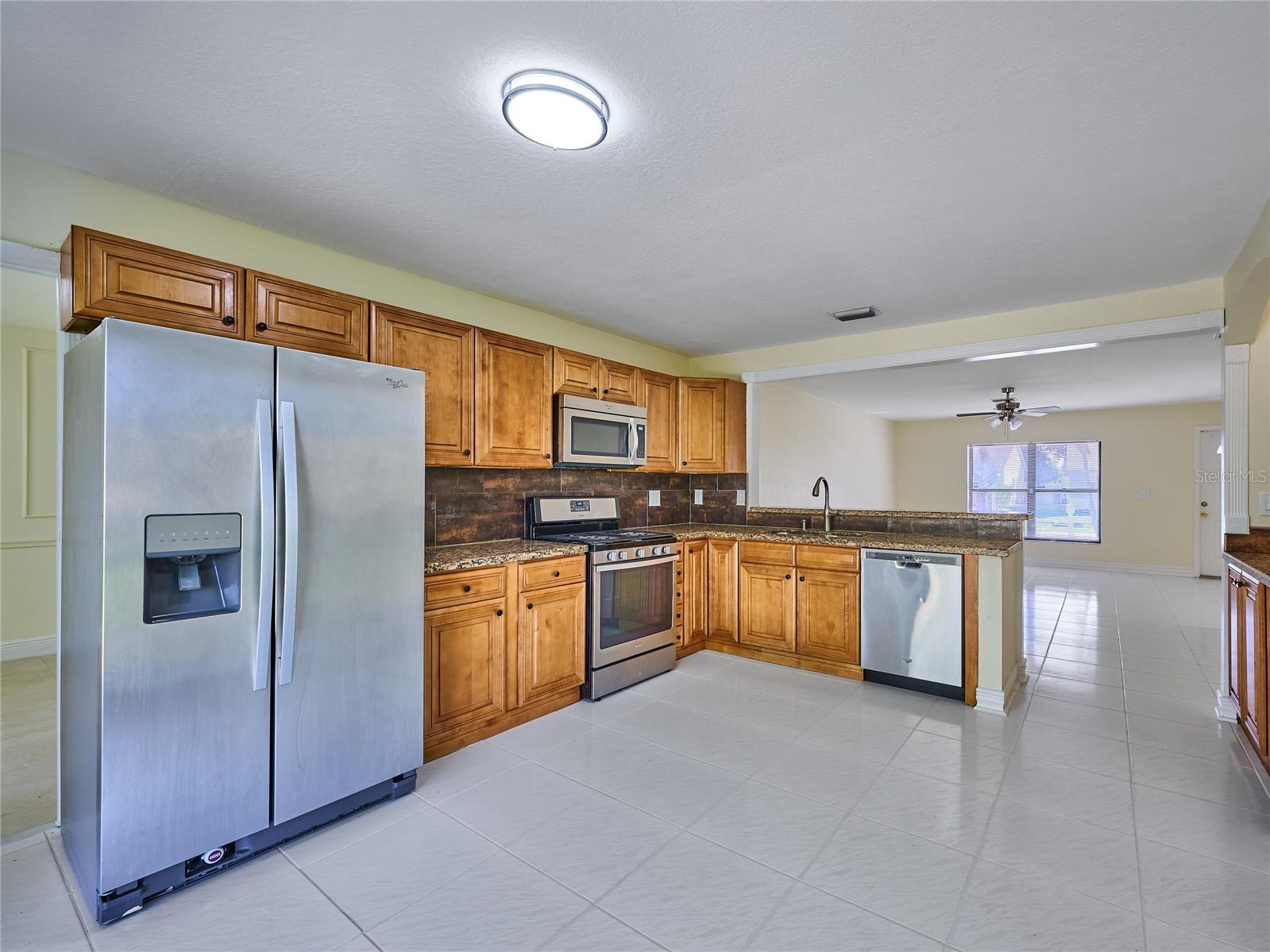 Image 20 of 59 For 5517 Thurston Avenue