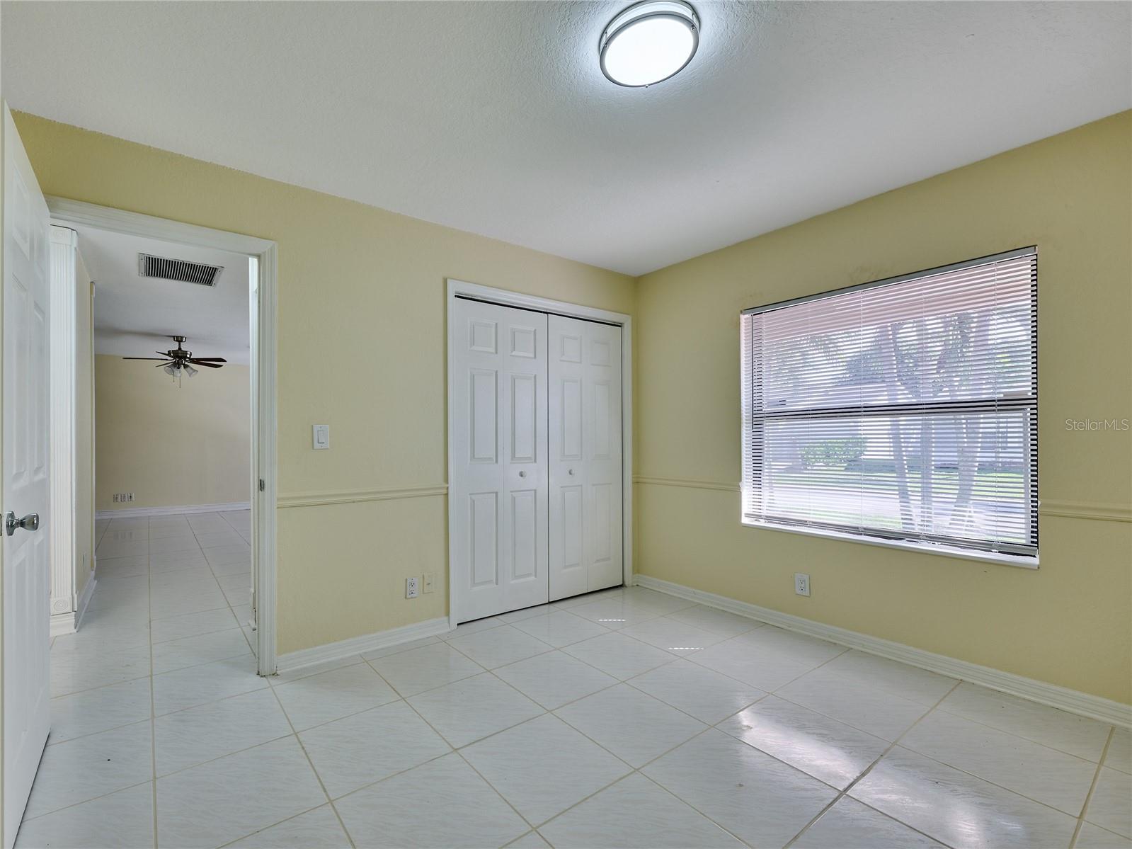 Image 34 of 59 For 5517 Thurston Avenue