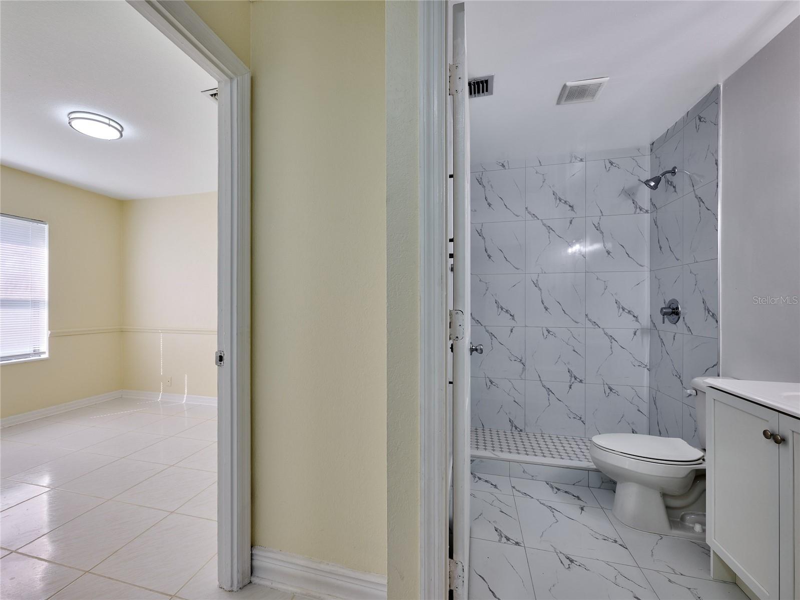 Image 38 of 59 For 5517 Thurston Avenue