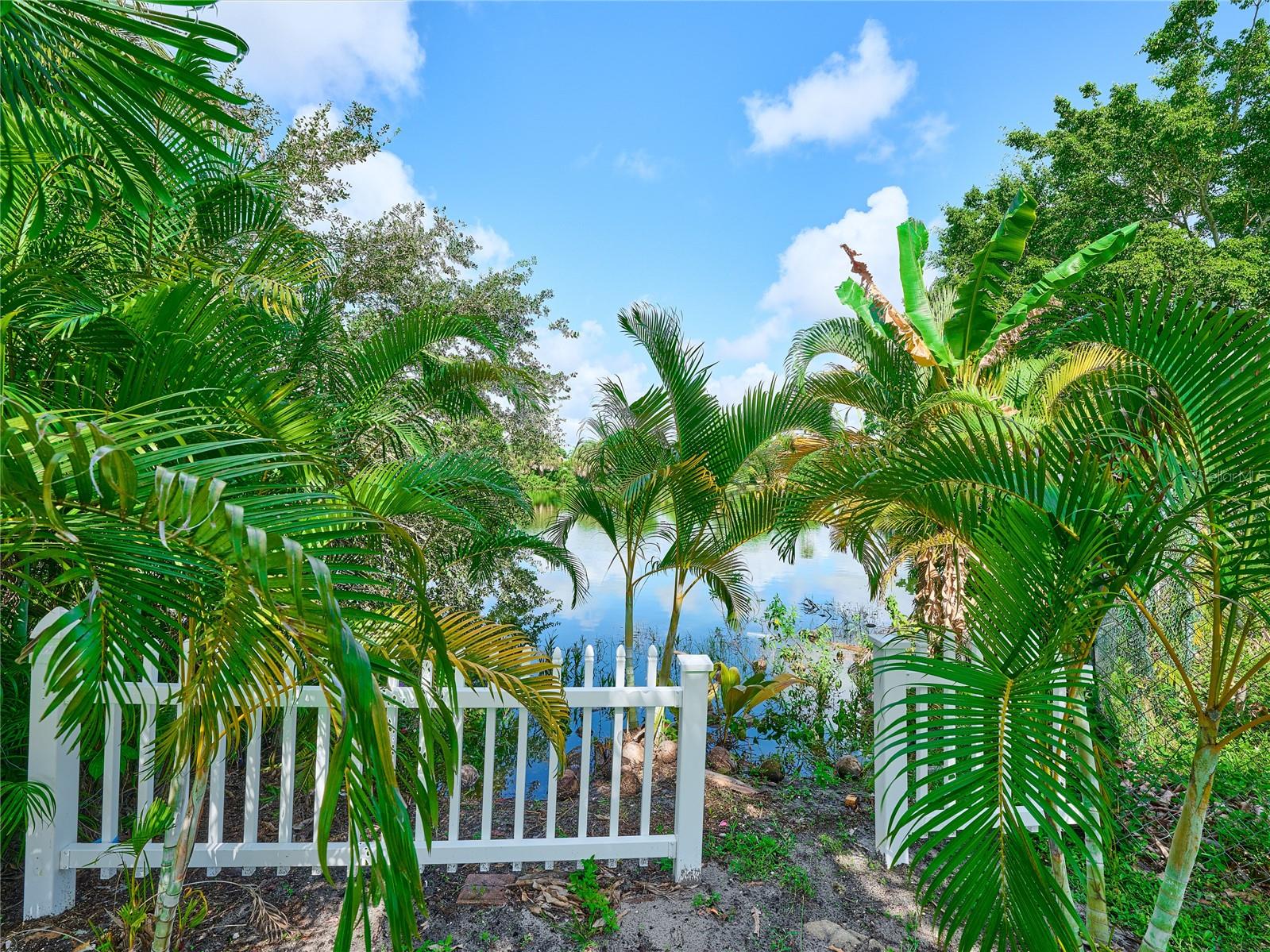 Image 56 of 59 For 5517 Thurston Avenue