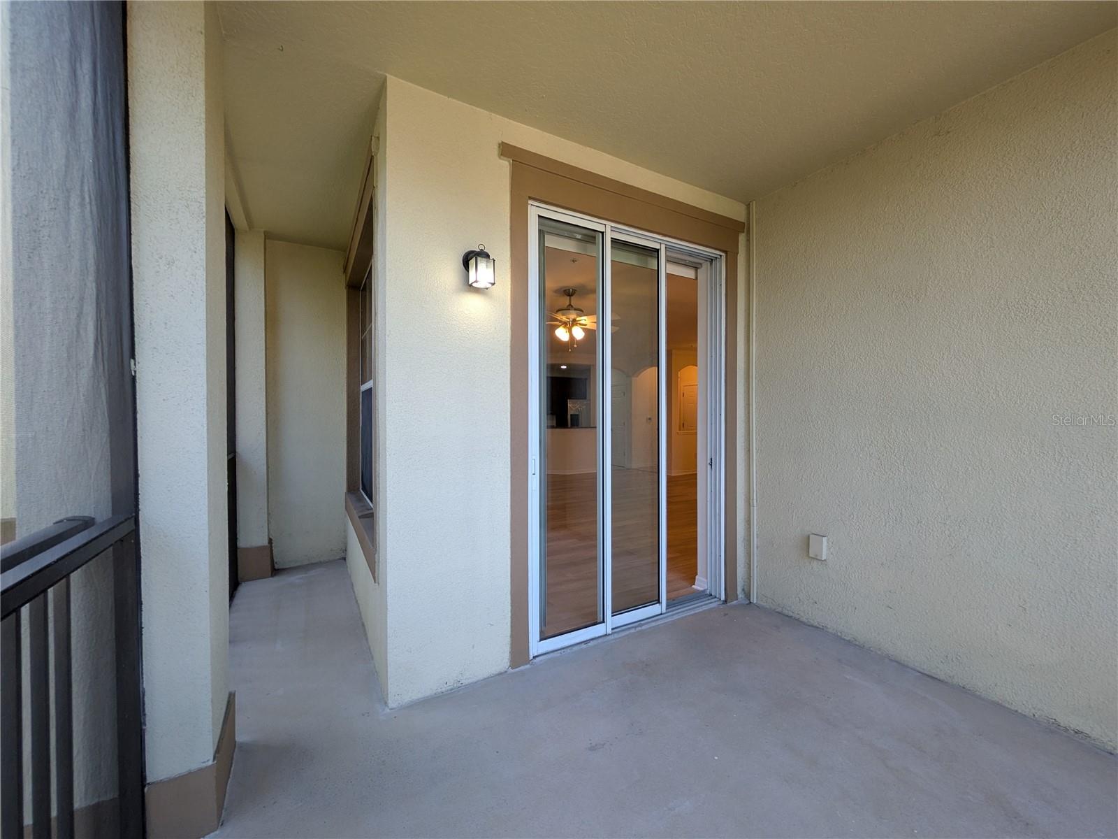 Image 28 of 31 For 11562 Amidship Lane 208