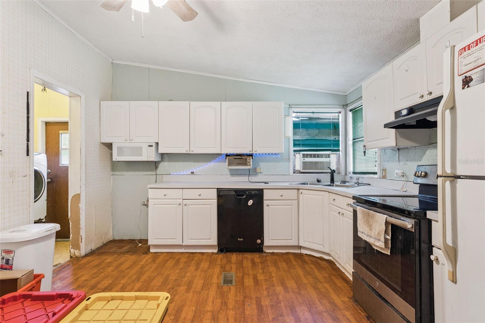 Image 11 of 19 For 2220 Mcmichael Road