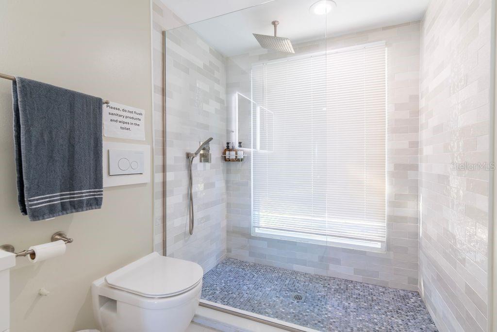 Image 12 of 43 For 6665 Lake Cane Drive