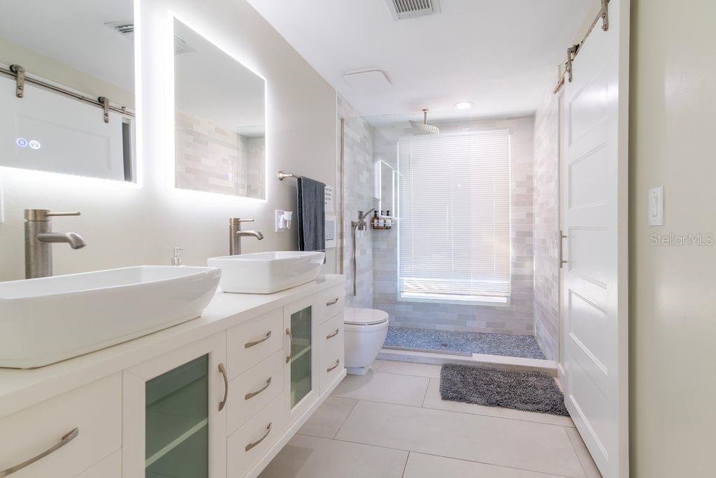 Image 13 of 43 For 6665 Lake Cane Drive