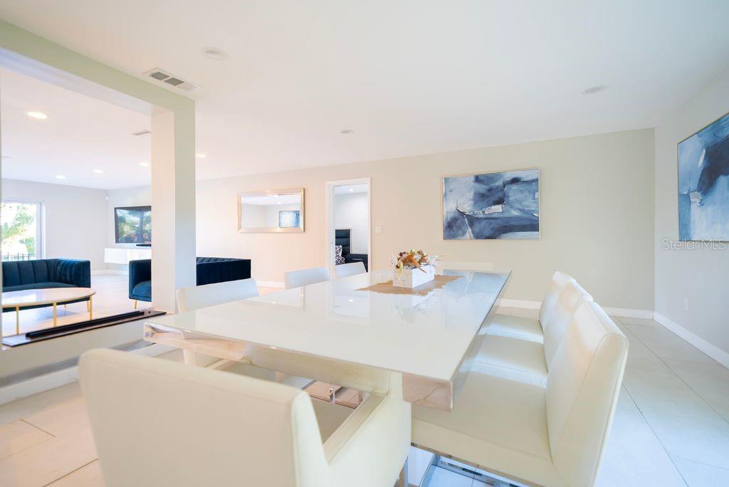 Image 27 of 43 For 6665 Lake Cane Drive