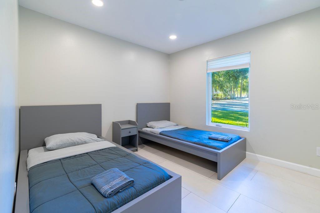 Image 8 of 43 For 6665 Lake Cane Drive