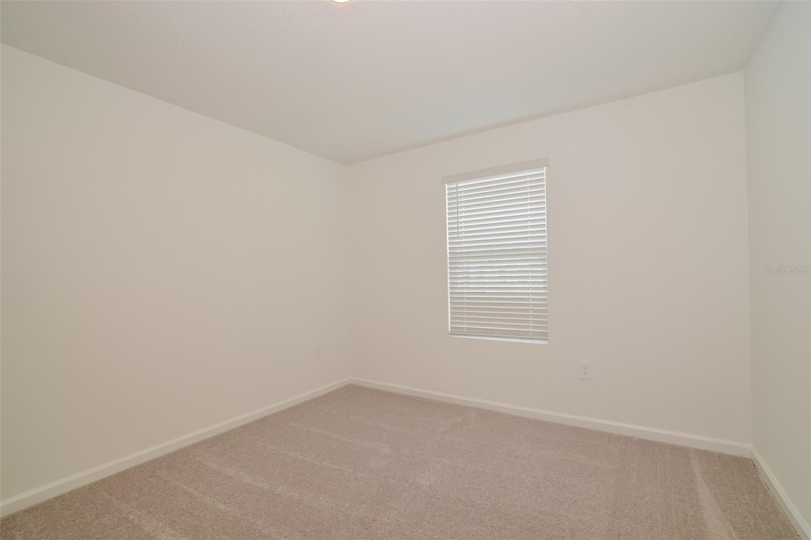 Image 2 of 16 For 1558 Jessica Boulevard