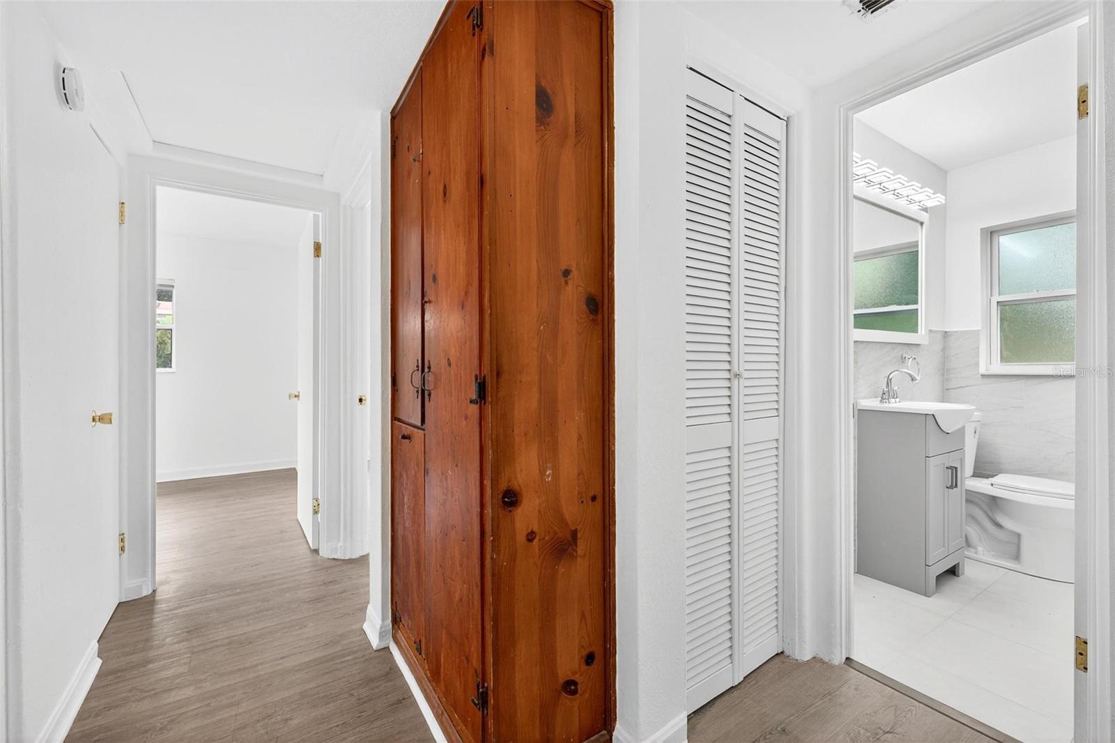 Image 10 of 45 For 613 Briarcliffe Street