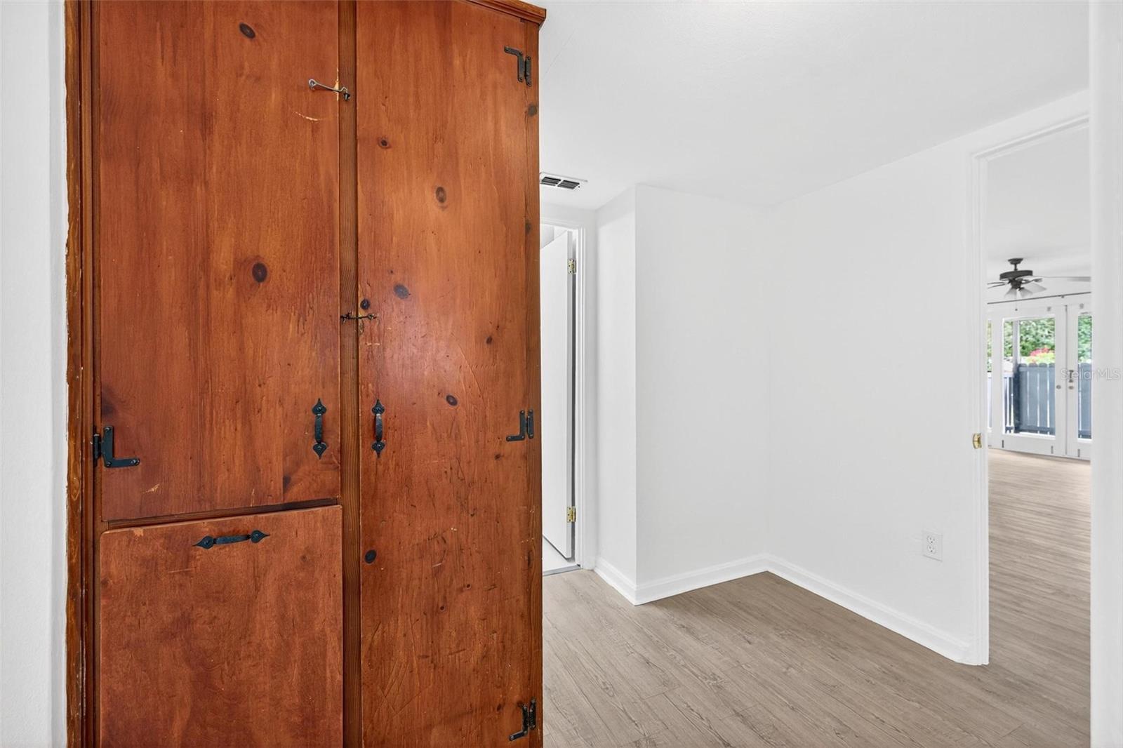 Image 11 of 45 For 613 Briarcliffe Street