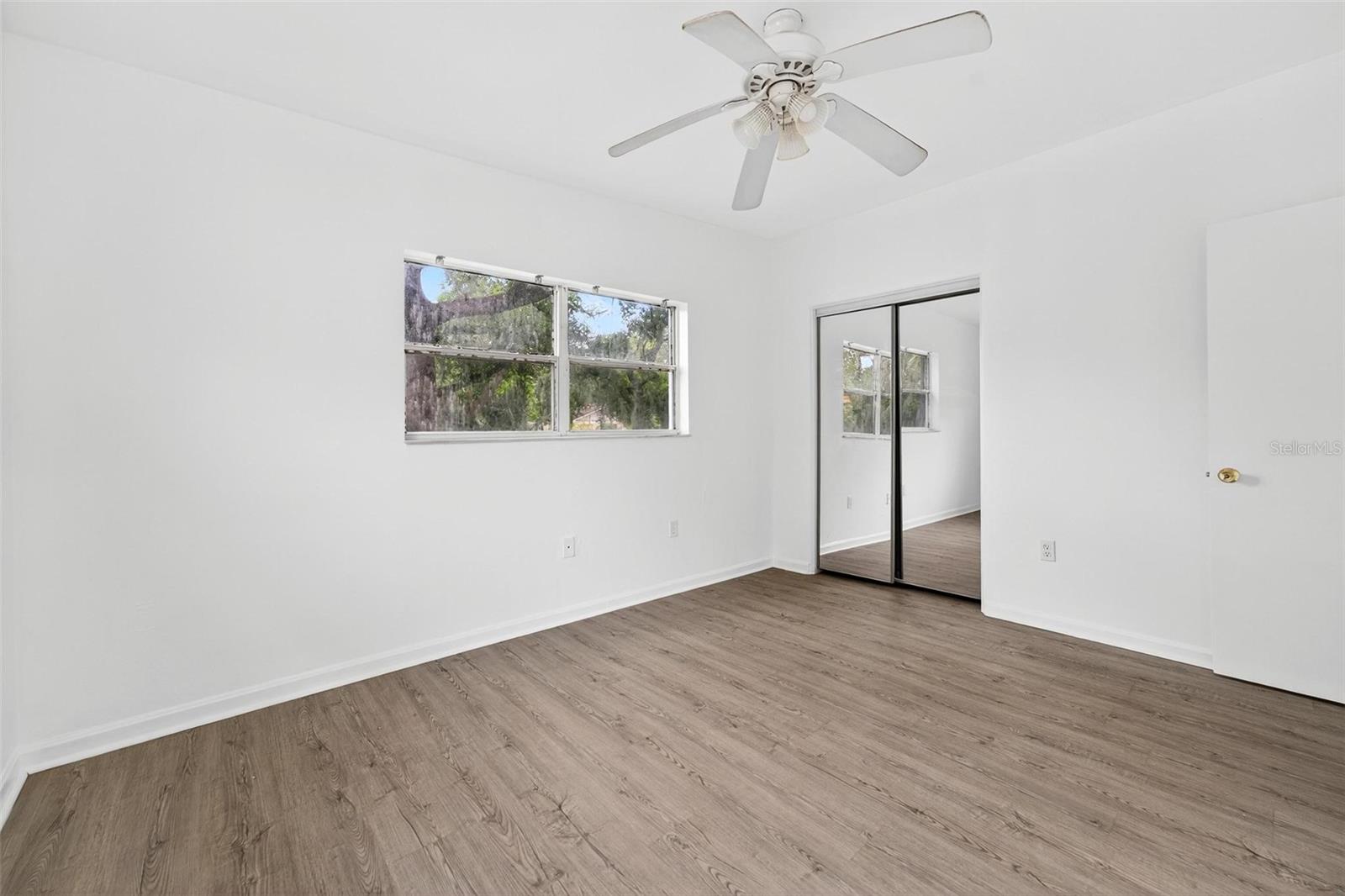 Image 19 of 45 For 613 Briarcliffe Street