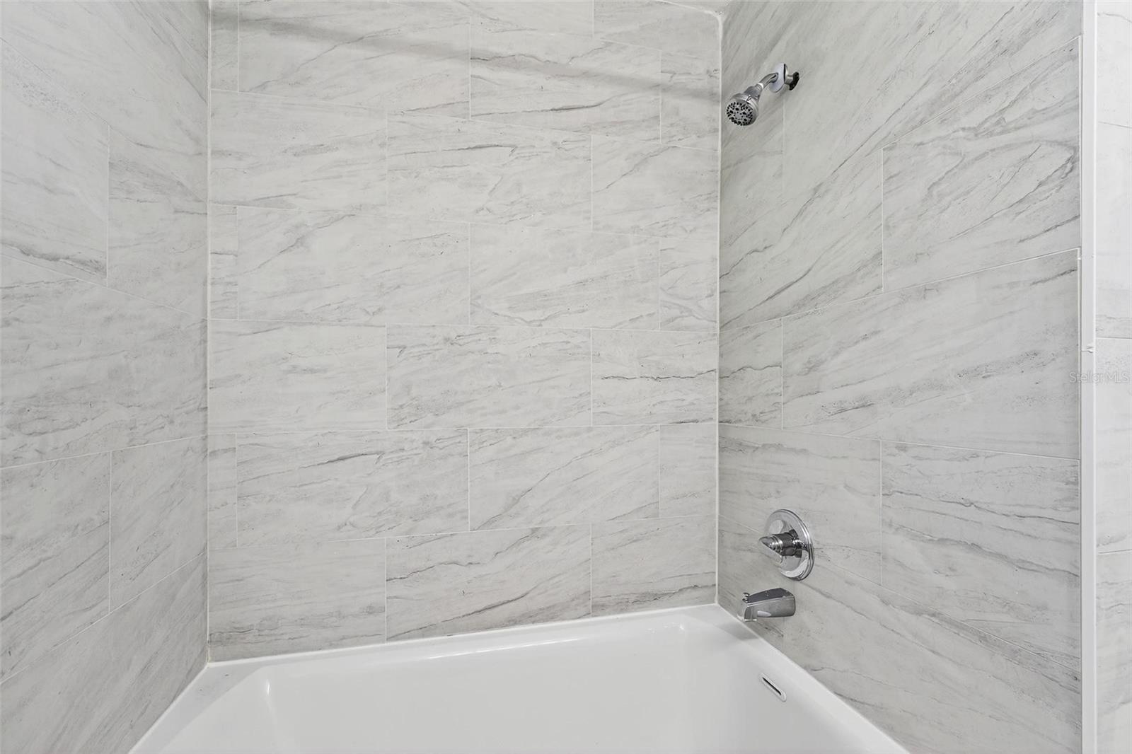 Image 25 of 45 For 613 Briarcliffe Street