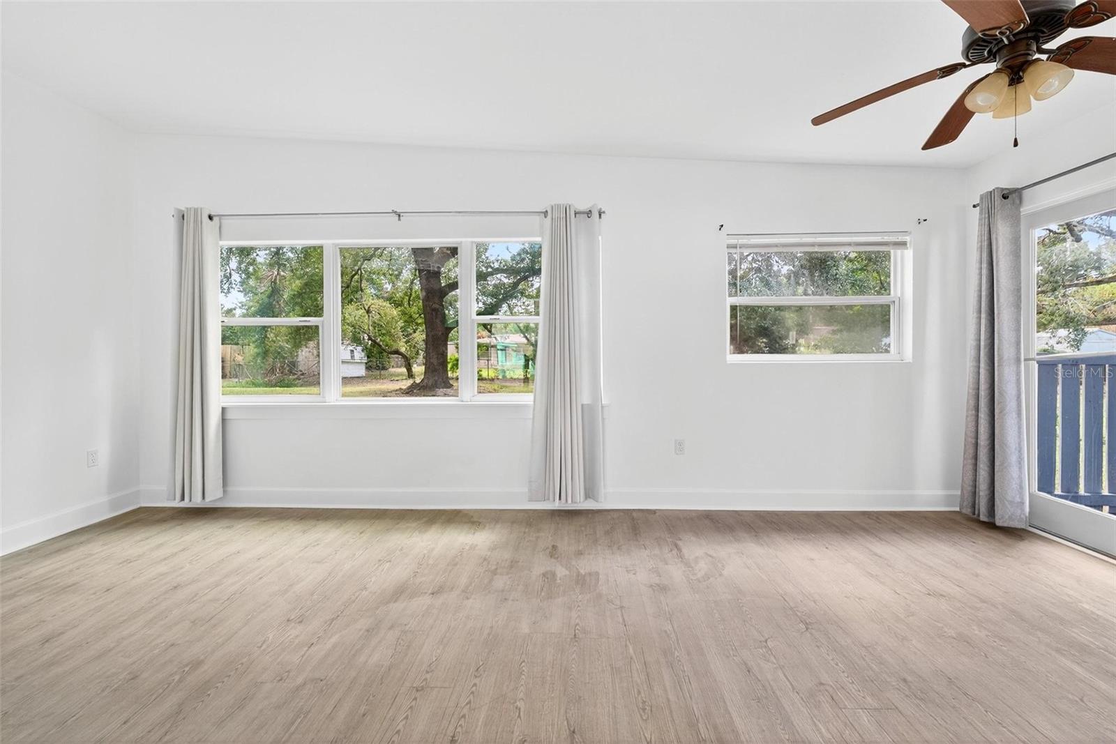 Image 28 of 45 For 613 Briarcliffe Street