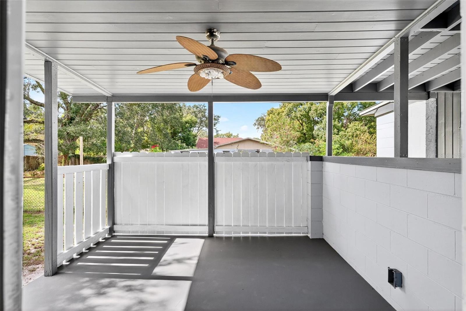 Image 38 of 45 For 613 Briarcliffe Street