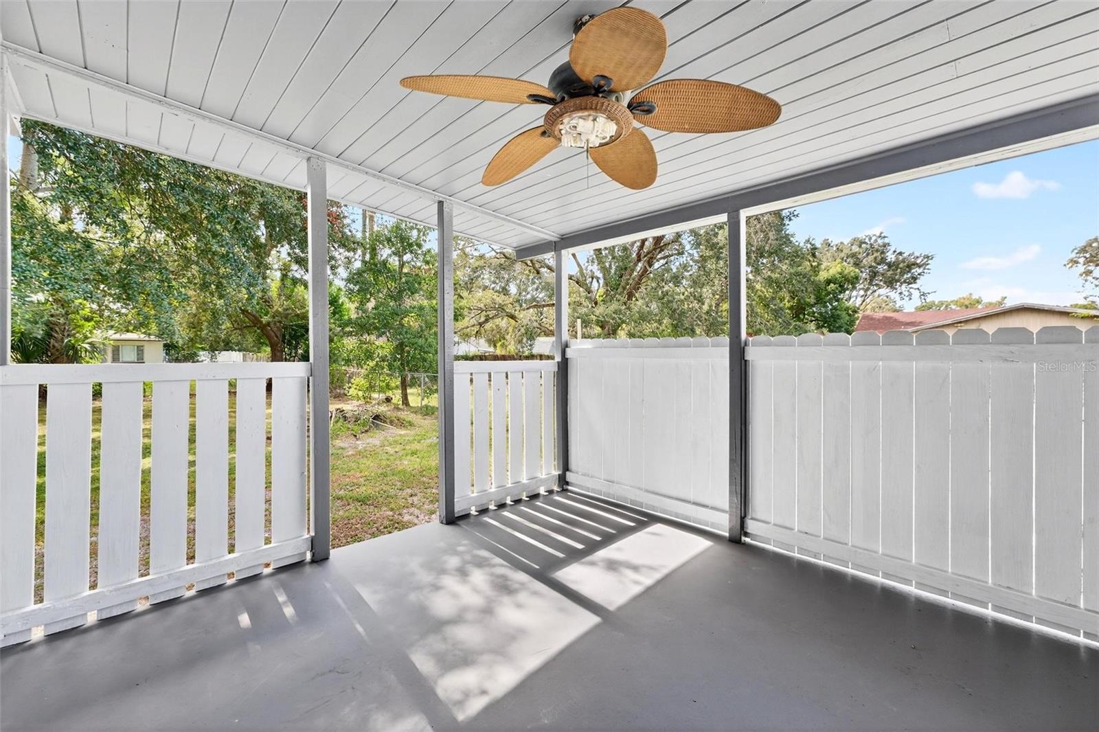 Image 39 of 45 For 613 Briarcliffe Street