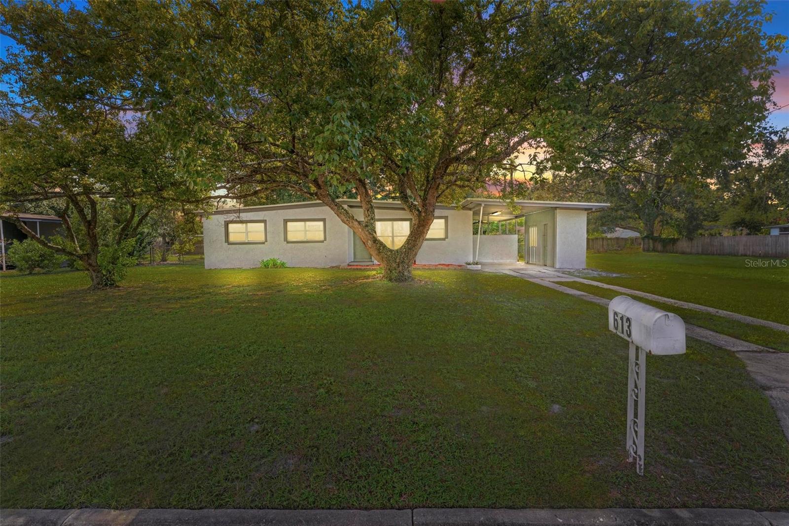 Image 42 of 45 For 613 Briarcliffe Street