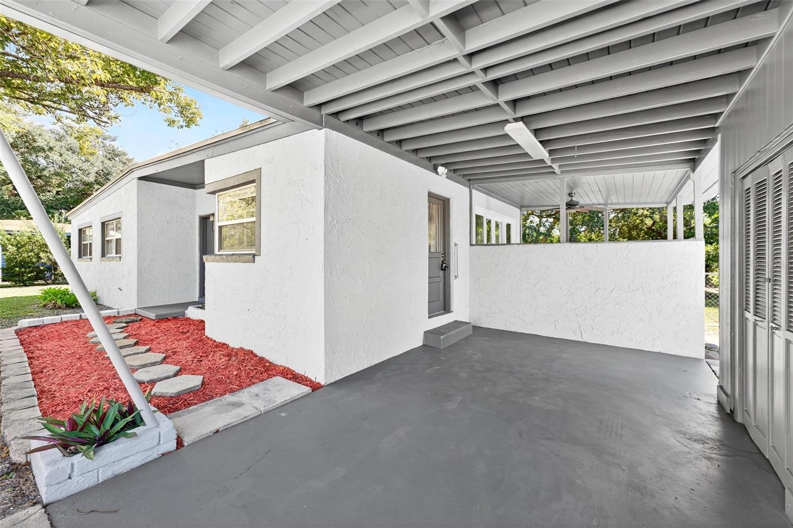 Image 7 of 45 For 613 Briarcliffe Street