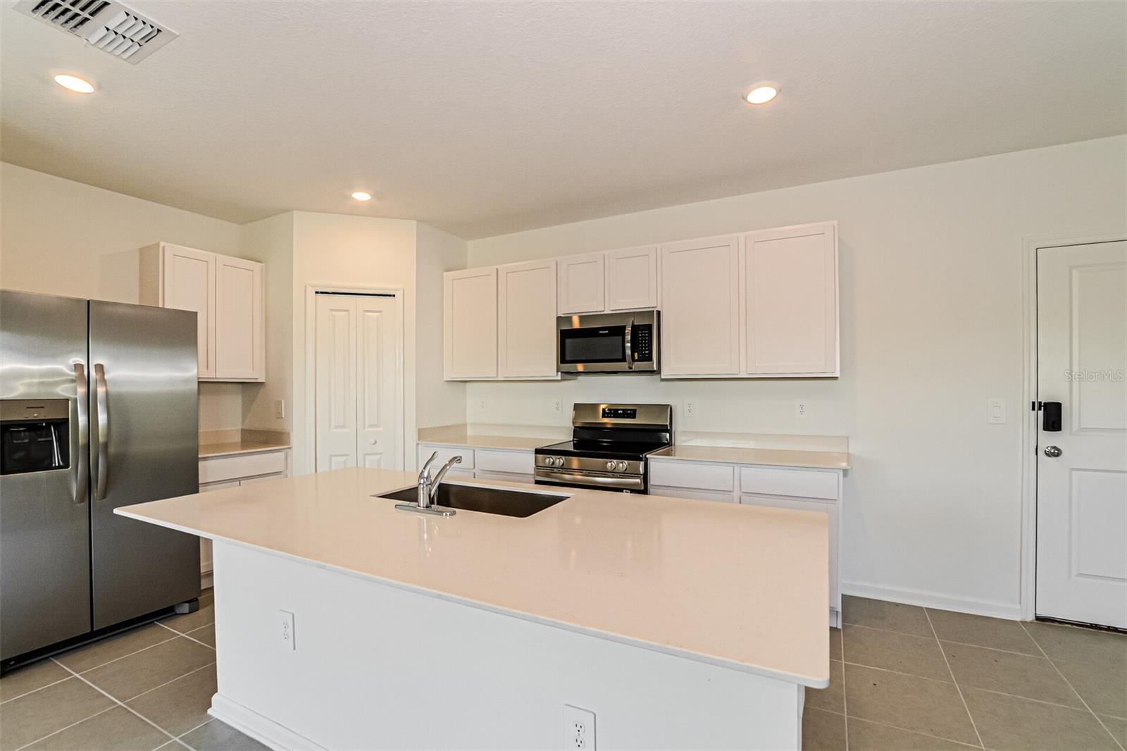 Image 9 of 16 For 2207 Chris Drive