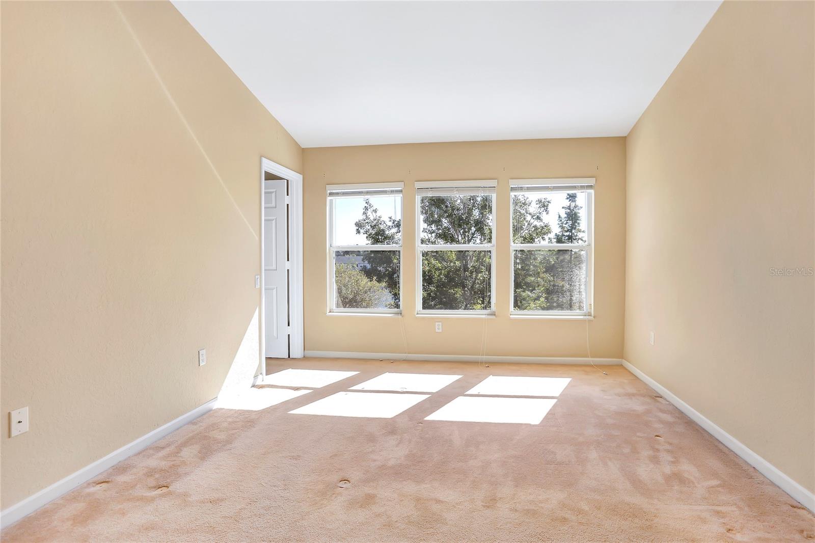 Image 13 of 38 For 6206 Castelven Drive 104