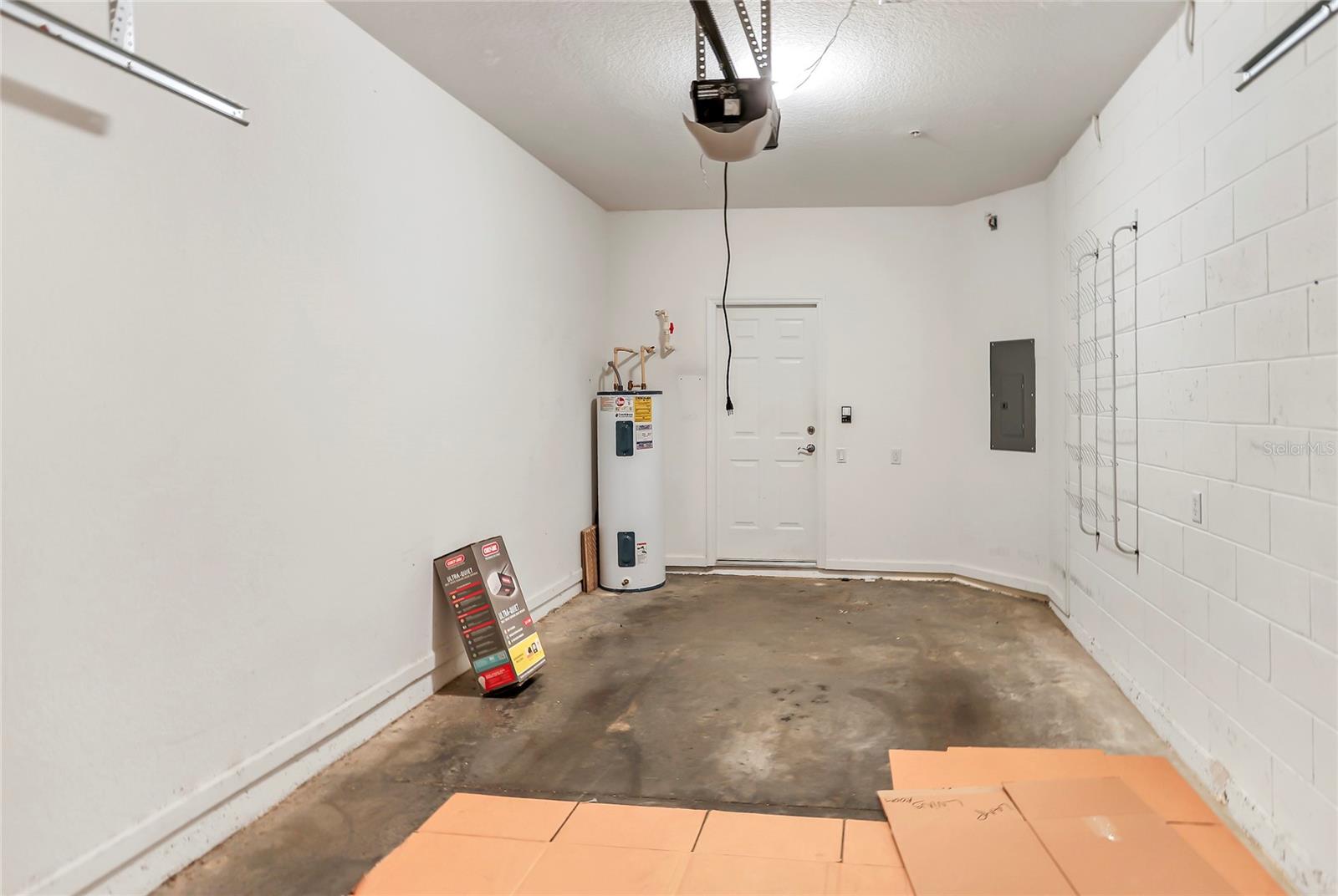 Image 28 of 38 For 6206 Castelven Drive 104