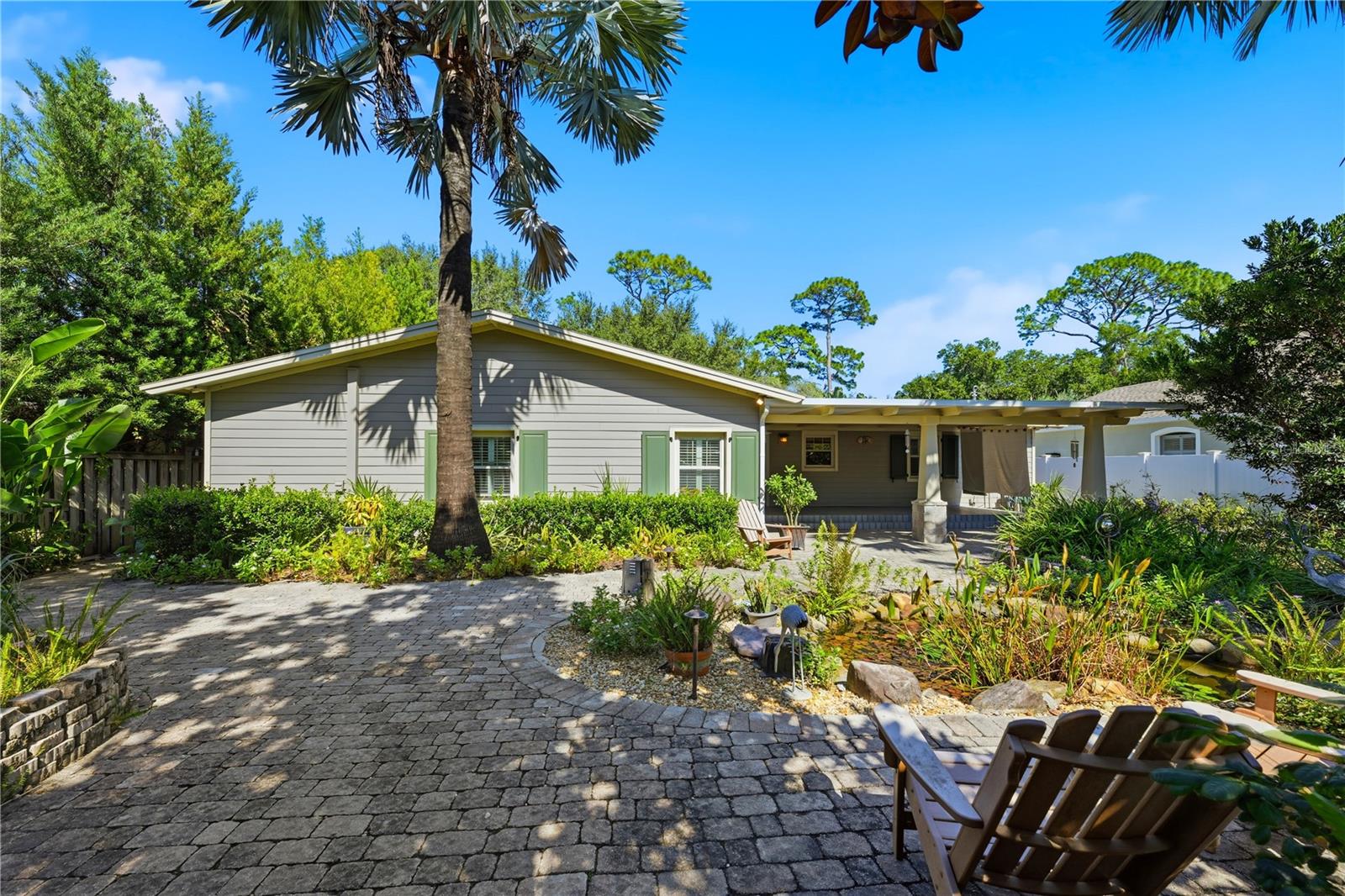 Image 13 of 48 For 904 New Hampshire Street