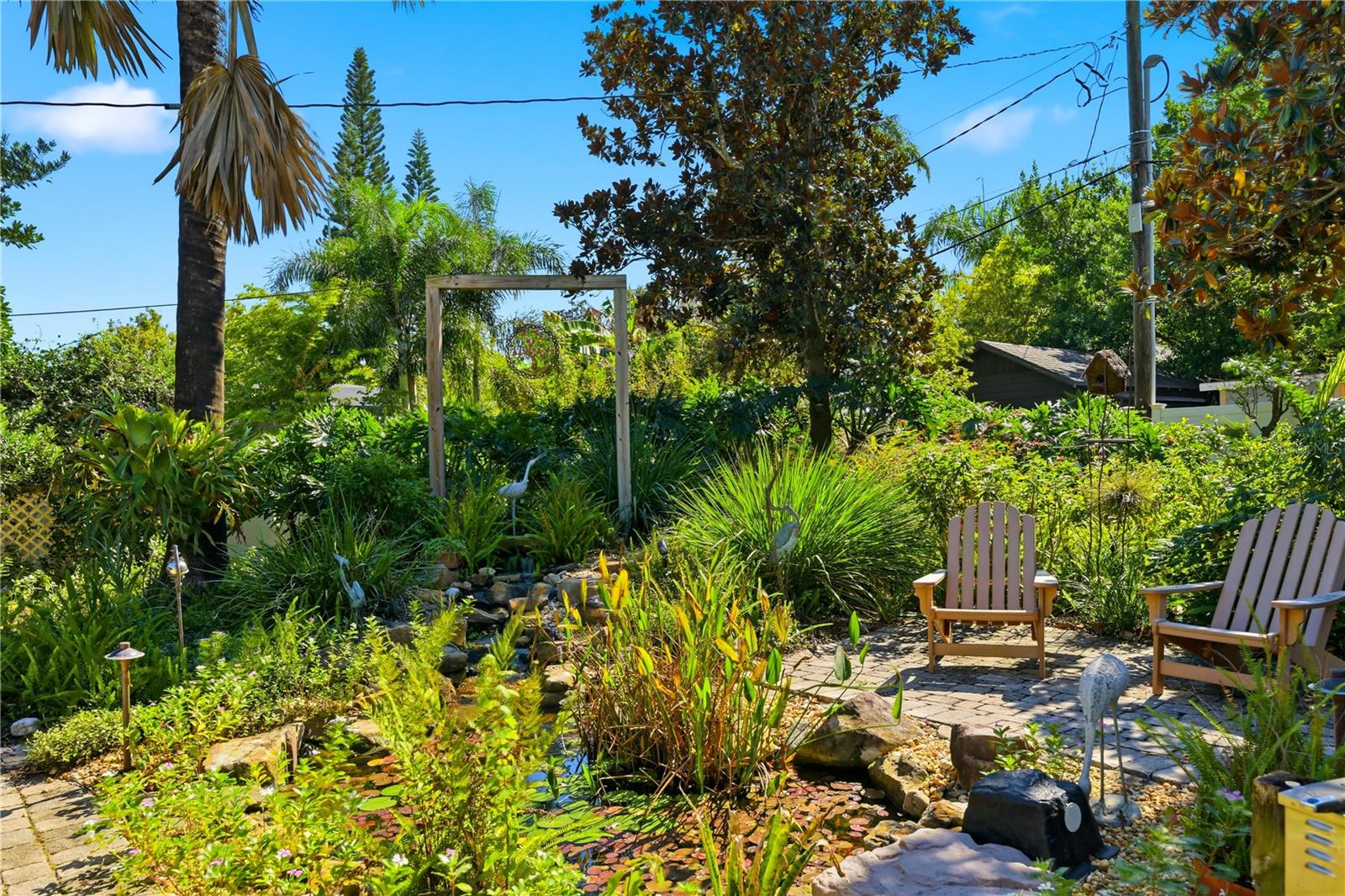 Image 17 of 48 For 904 New Hampshire Street