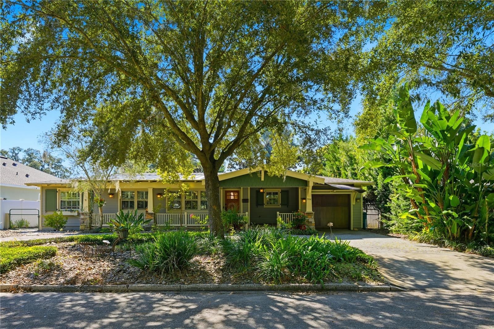 Image 2 of 48 For 904 New Hampshire Street