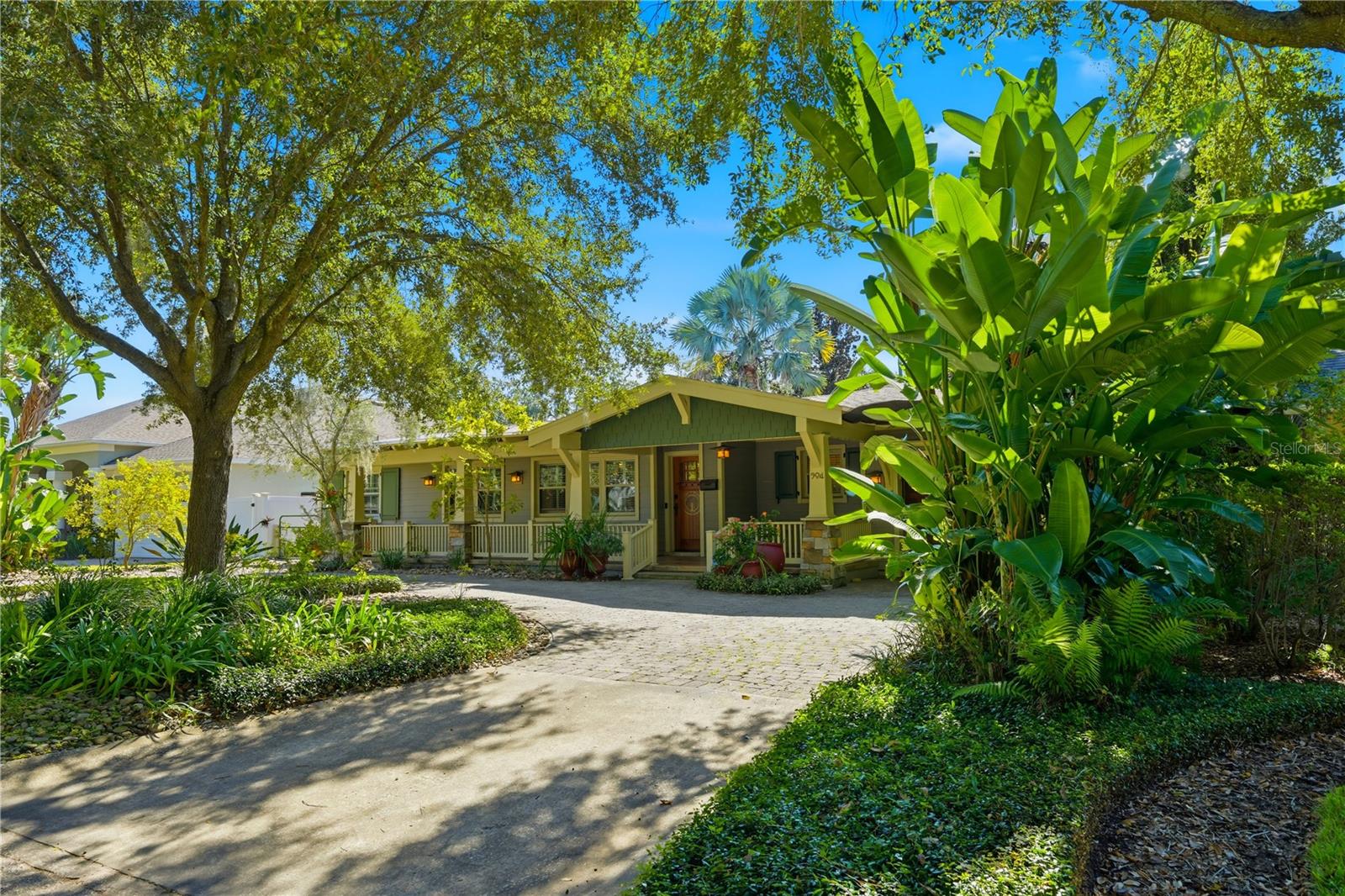 Image 46 of 48 For 904 New Hampshire Street