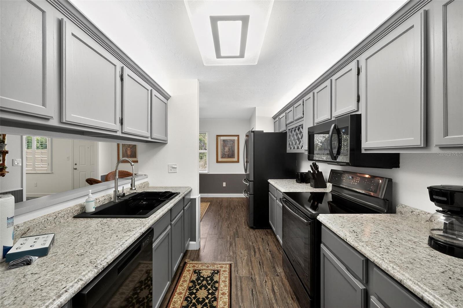 Image 11 of 29 For 101 Jamison Avenue