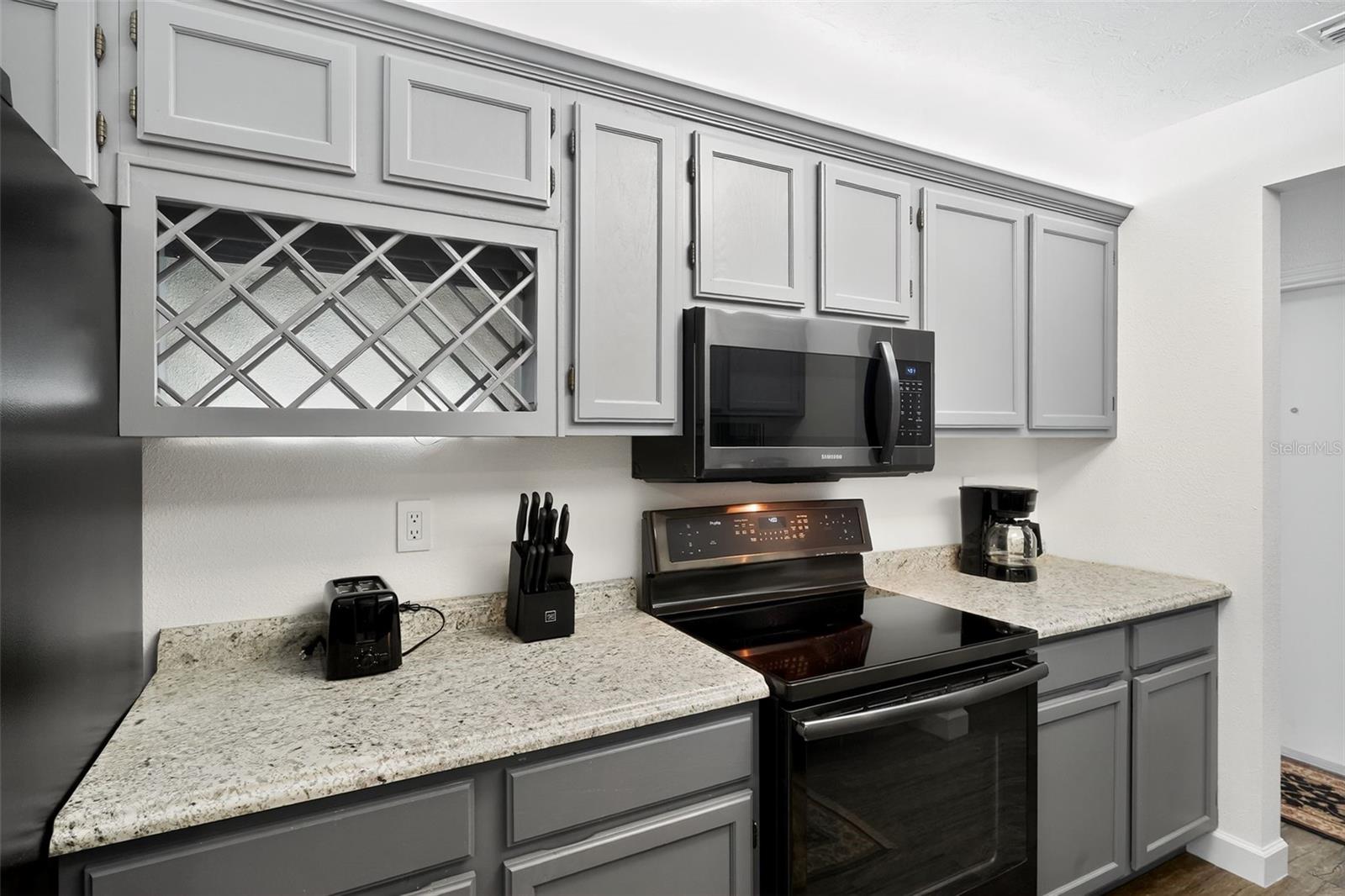 Image 12 of 29 For 101 Jamison Avenue