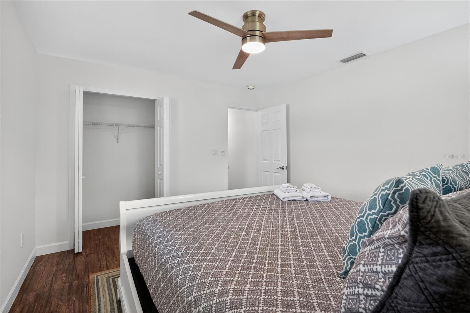 Image 22 of 29 For 101 Jamison Avenue