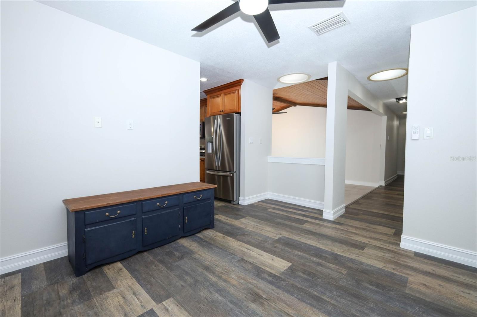 Image 16 of 50 For 640 Tuskawilla Point Lane