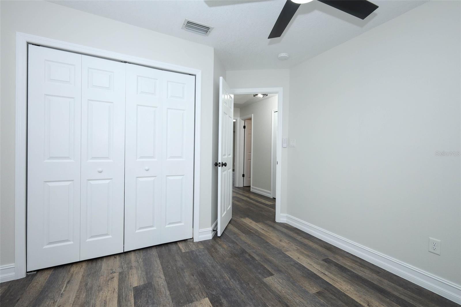 Image 19 of 50 For 640 Tuskawilla Point Lane