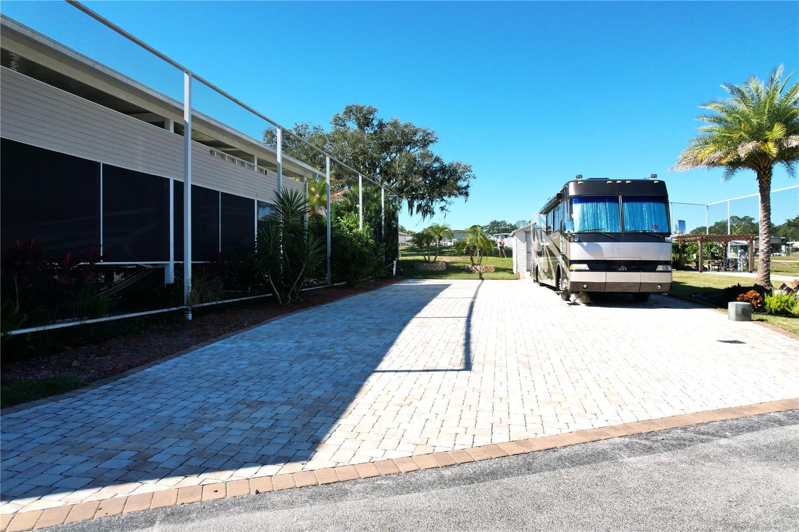 Image 2 of 48 For 2738 St George Drive