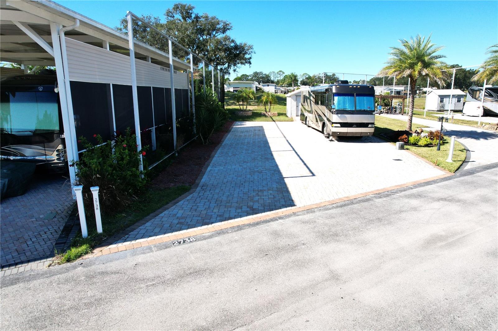 Image 8 of 48 For 2738 St George Drive