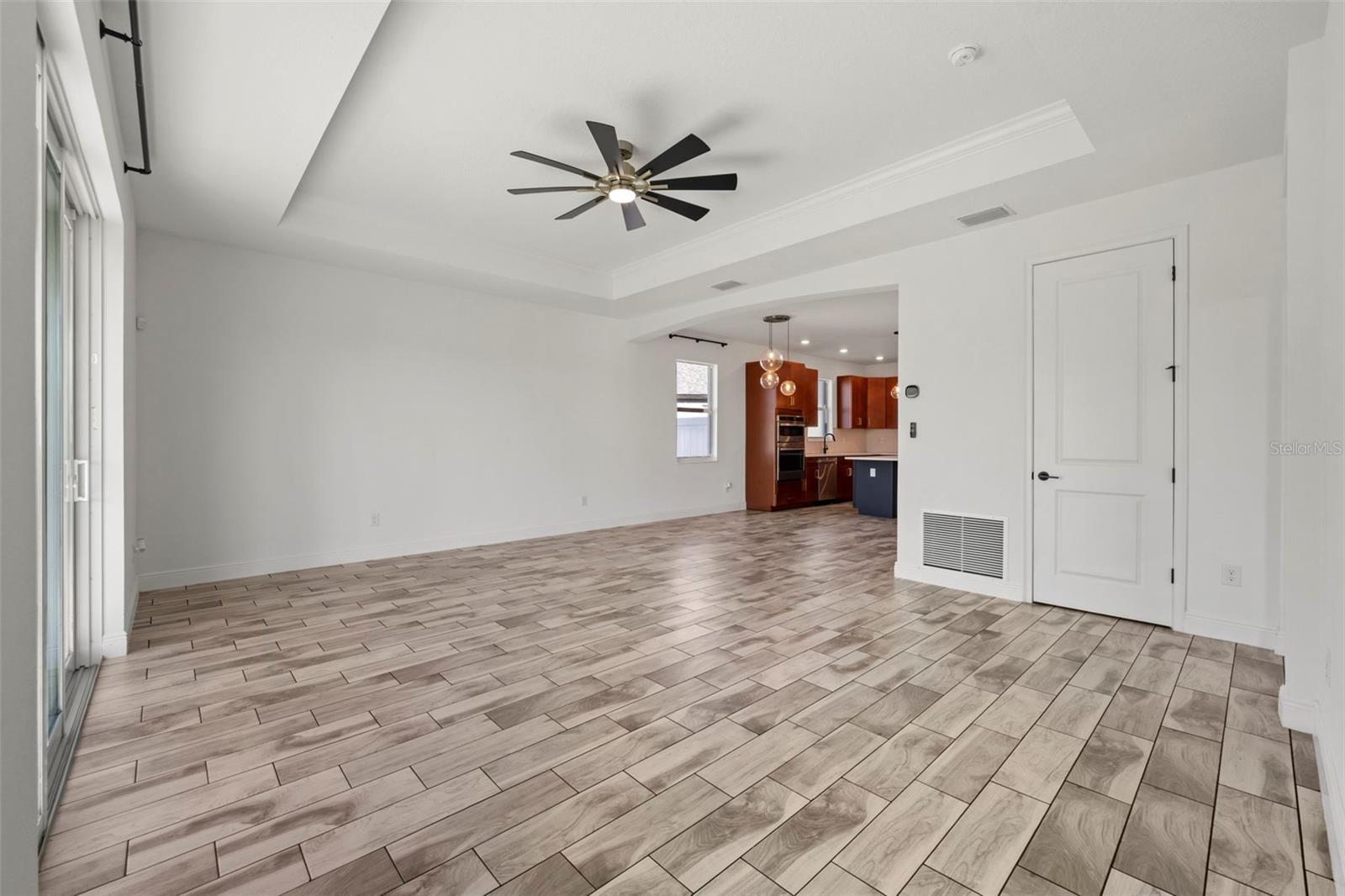 Image 18 of 63 For 8093 Tea Olive Terrace