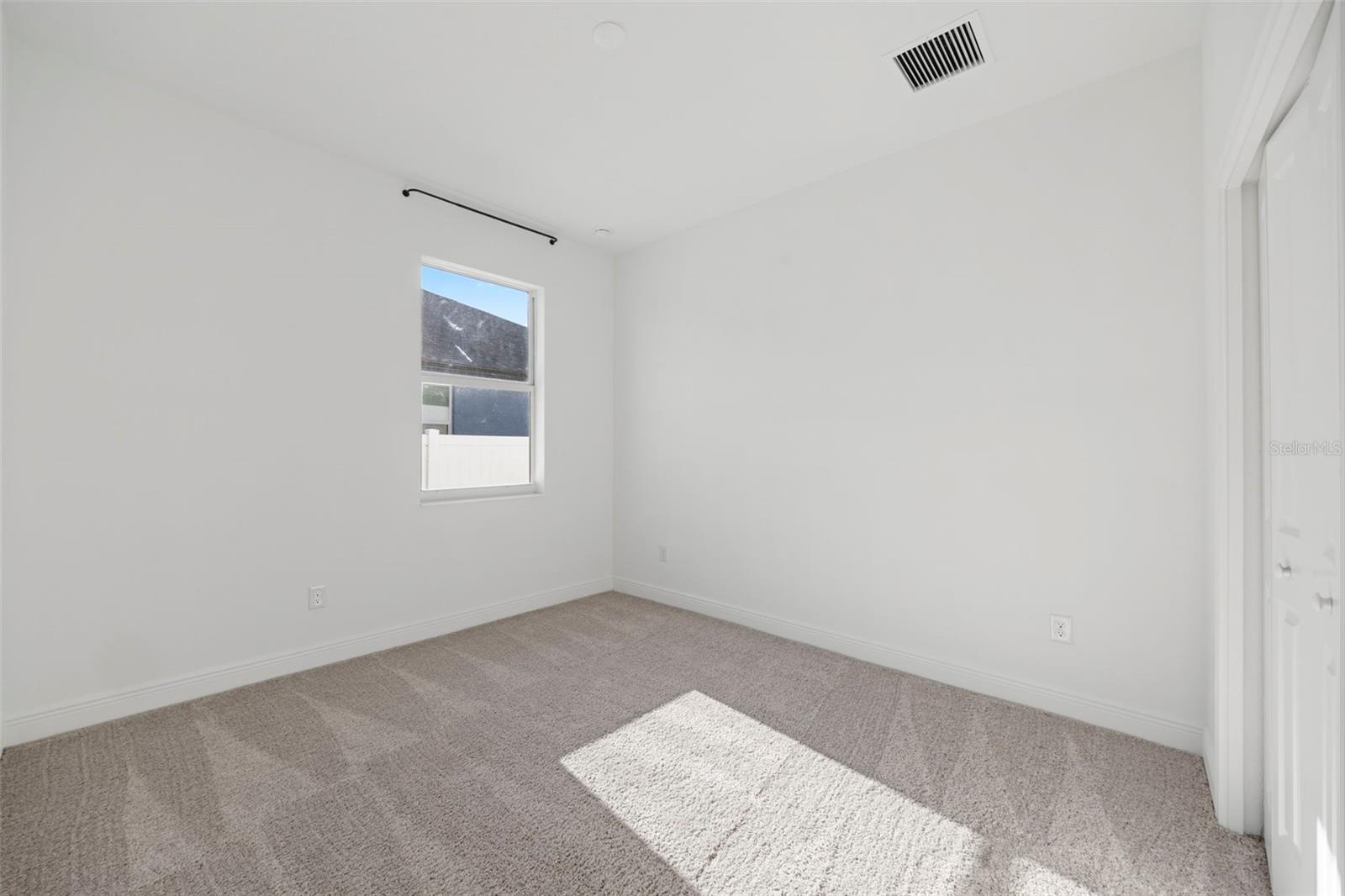 Image 31 of 63 For 8093 Tea Olive Terrace