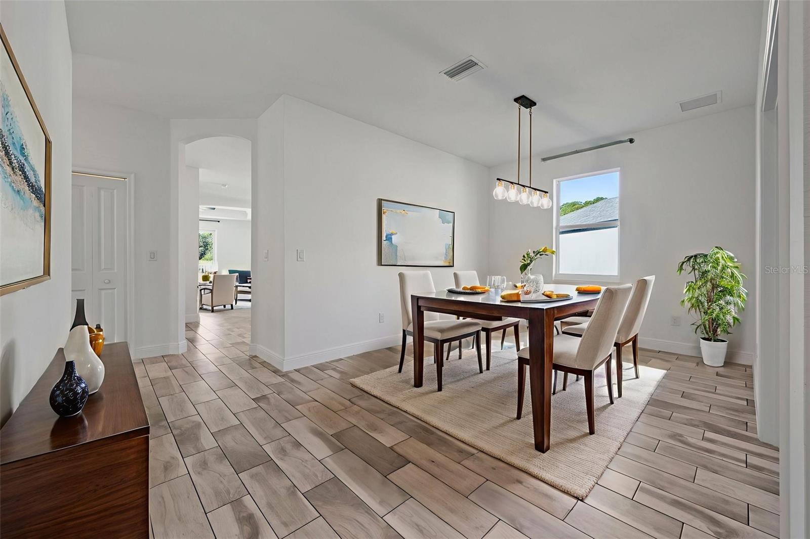 Image 6 of 63 For 8093 Tea Olive Terrace