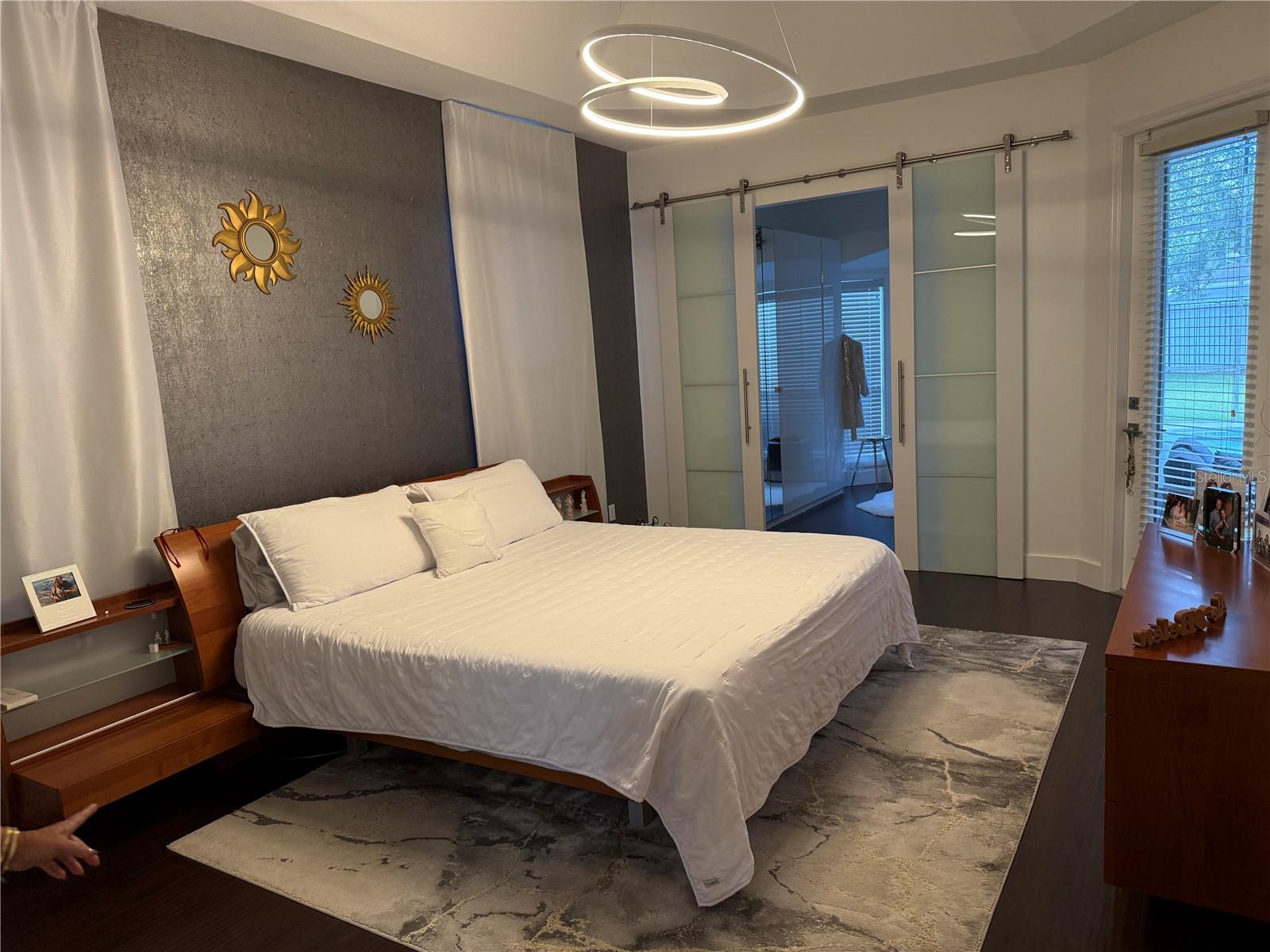 Image 19 of 75 For 4435 Flora Vista Drive