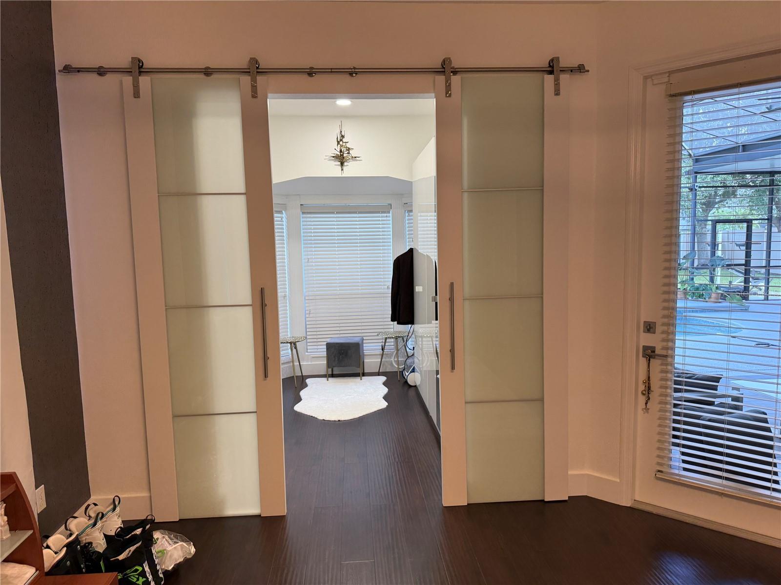 Image 21 of 75 For 4435 Flora Vista Drive