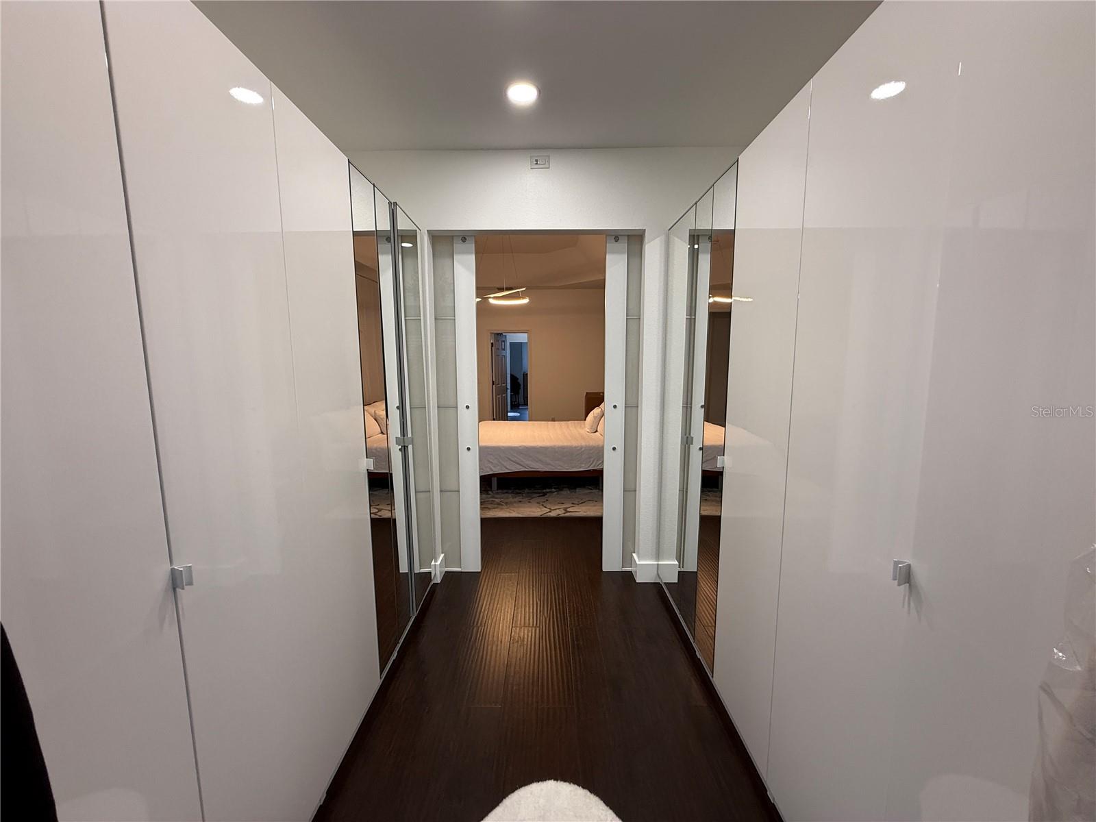 Image 23 of 75 For 4435 Flora Vista Drive